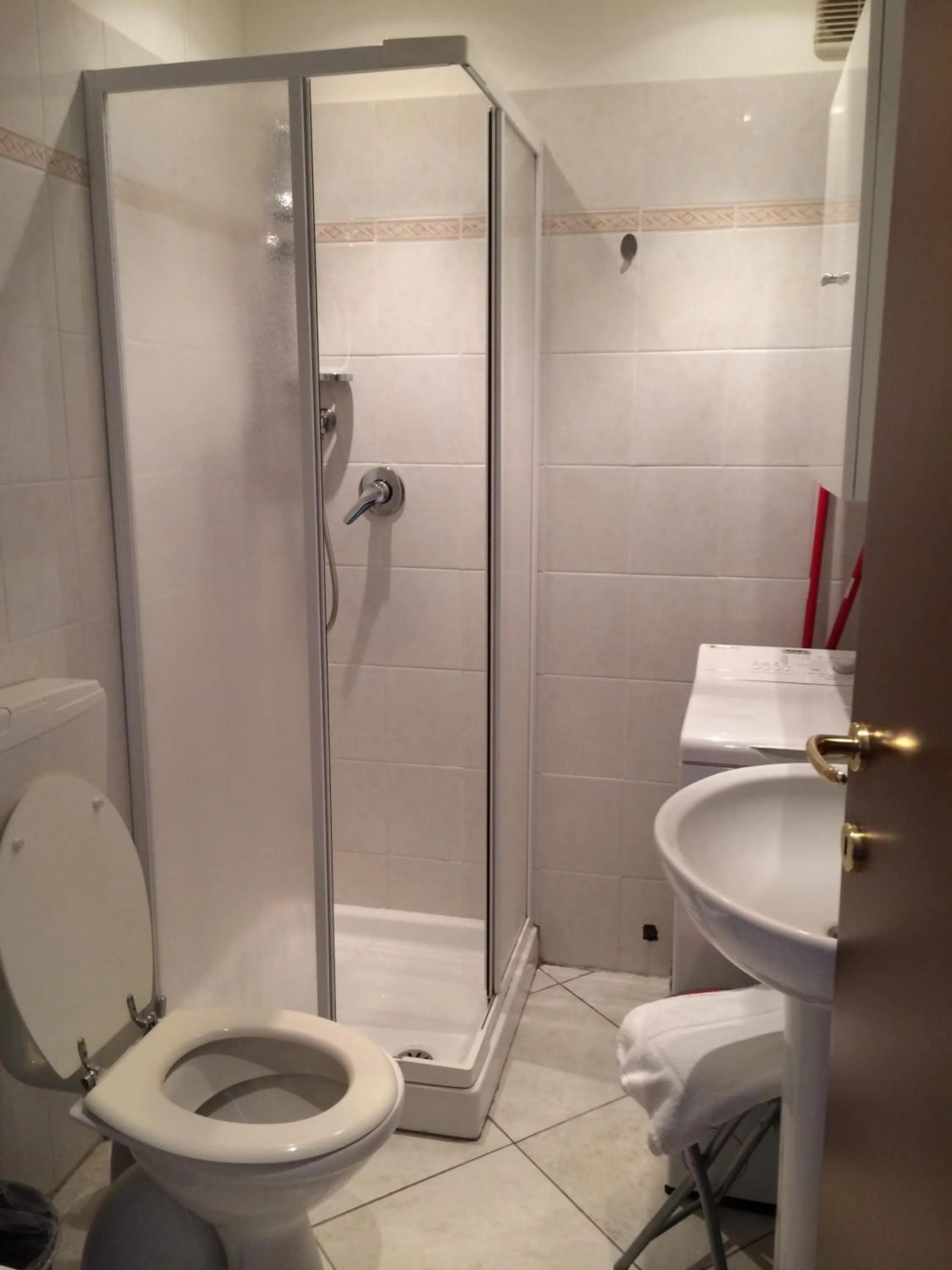 Toilet in Hotel Riviera Sanremo