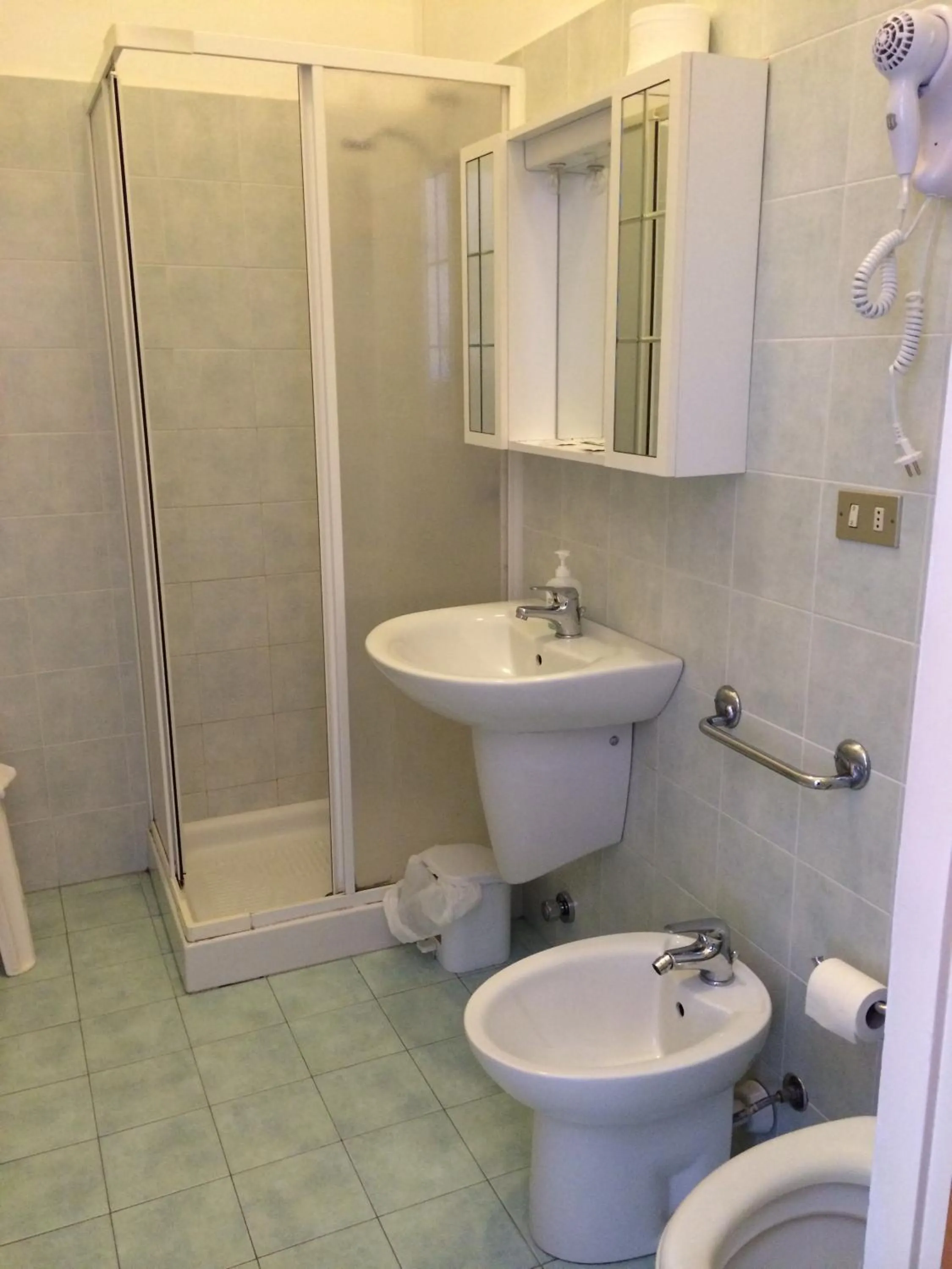 Toilet in Hotel Riviera Sanremo