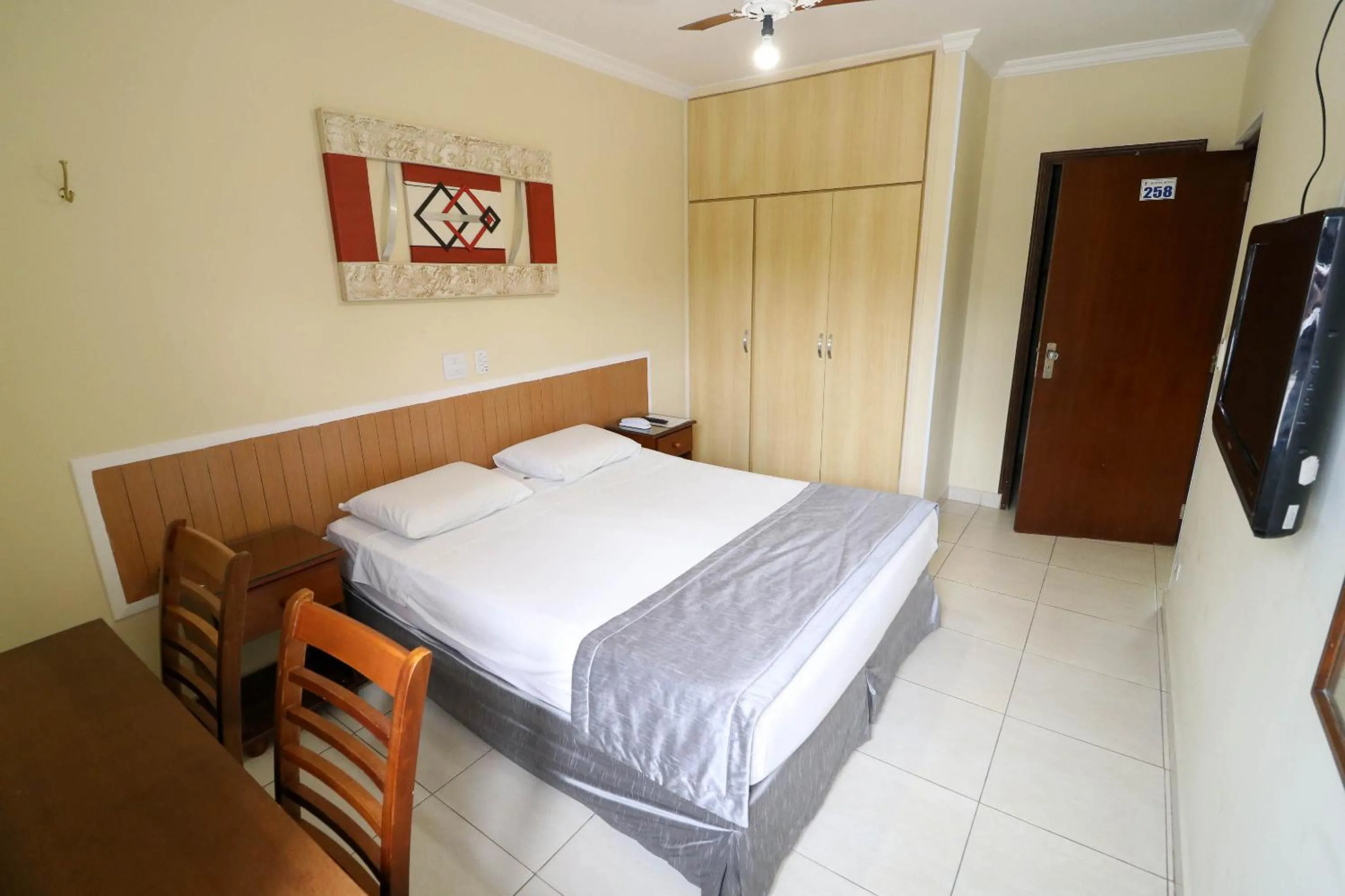 Bed in Charme Hotel Guarujá Frente Mar