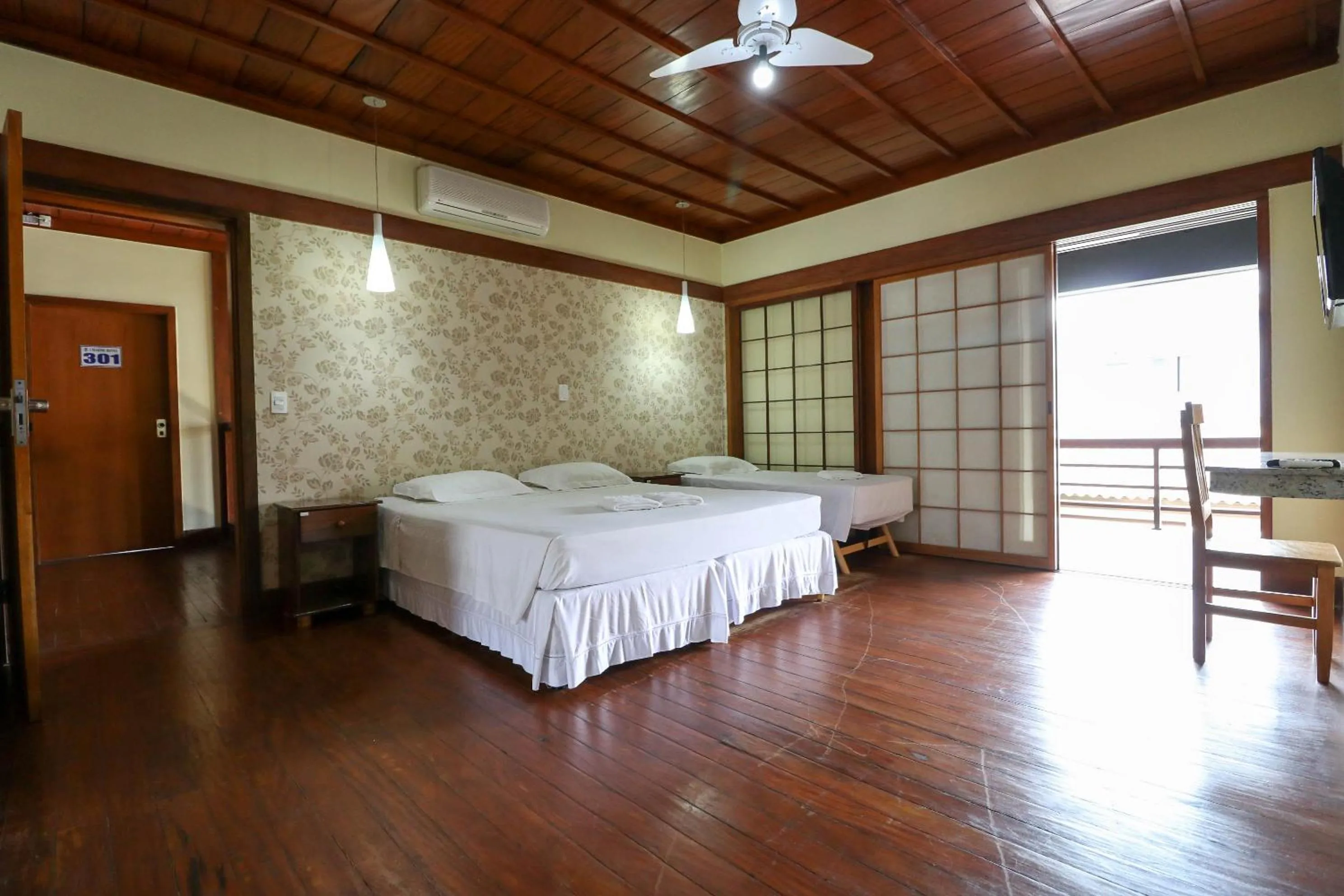 Bed in Charme Hotel Guarujá Frente Mar