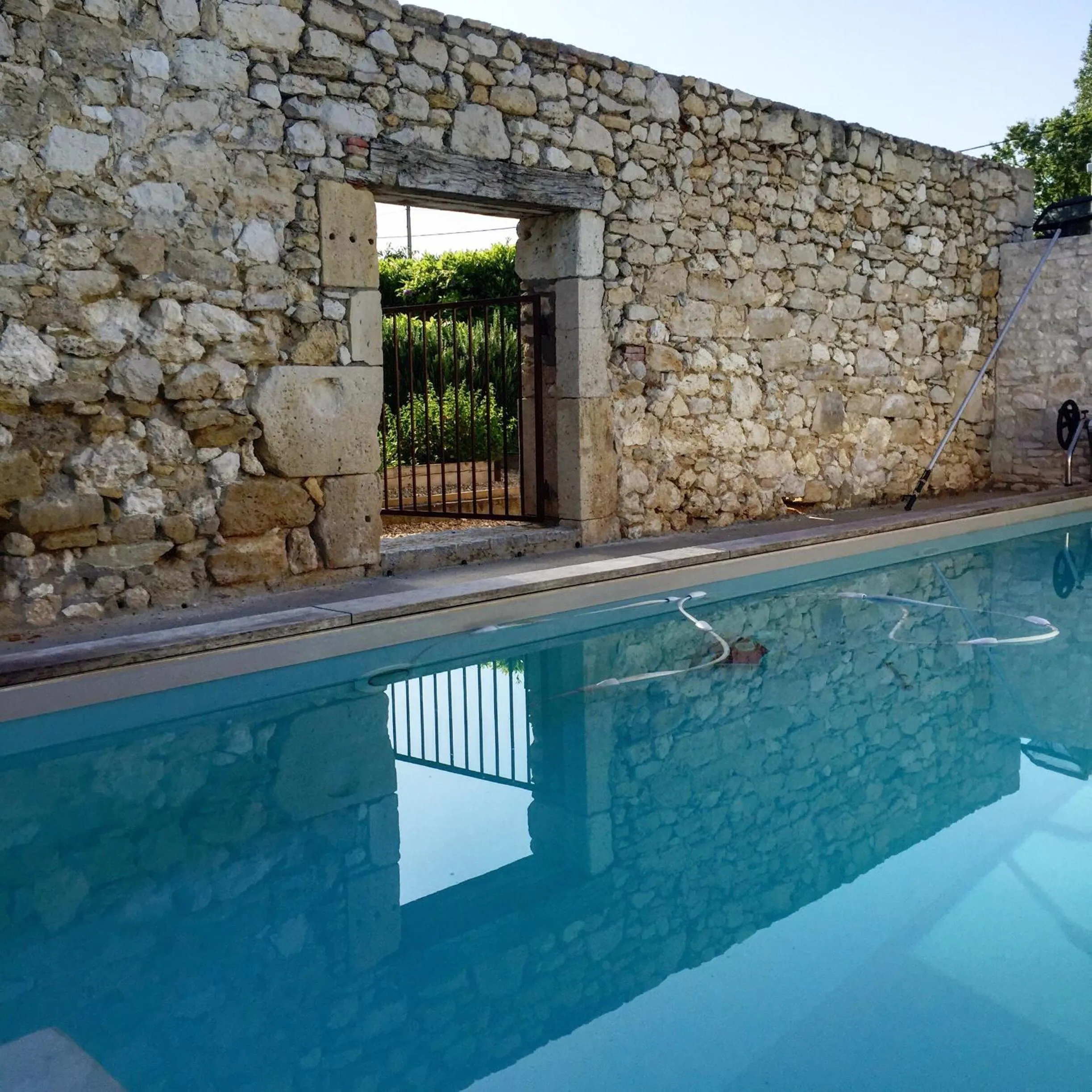 Garden view in La Girarde