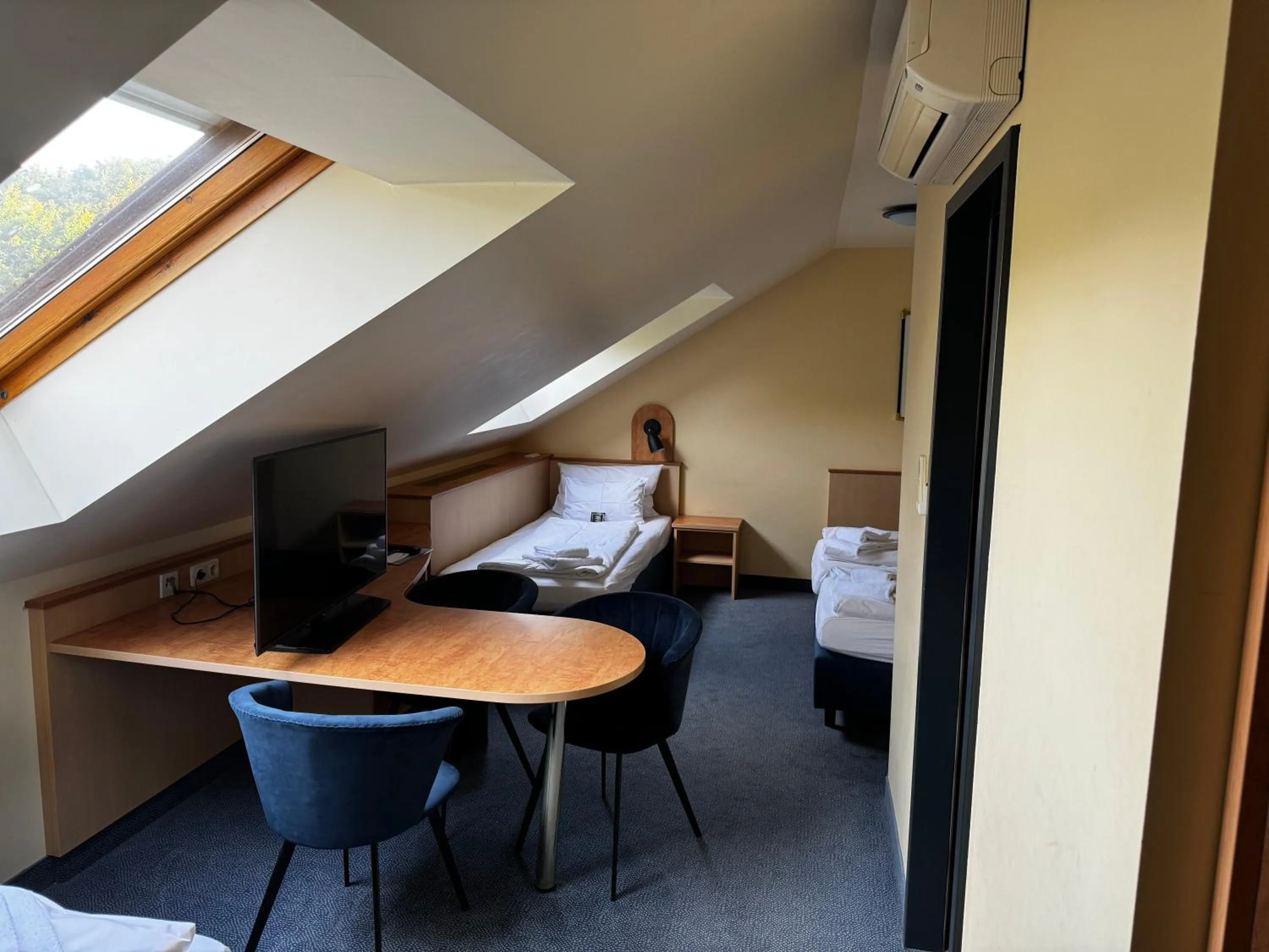 Family, Bed in Arthotel ANA Aura