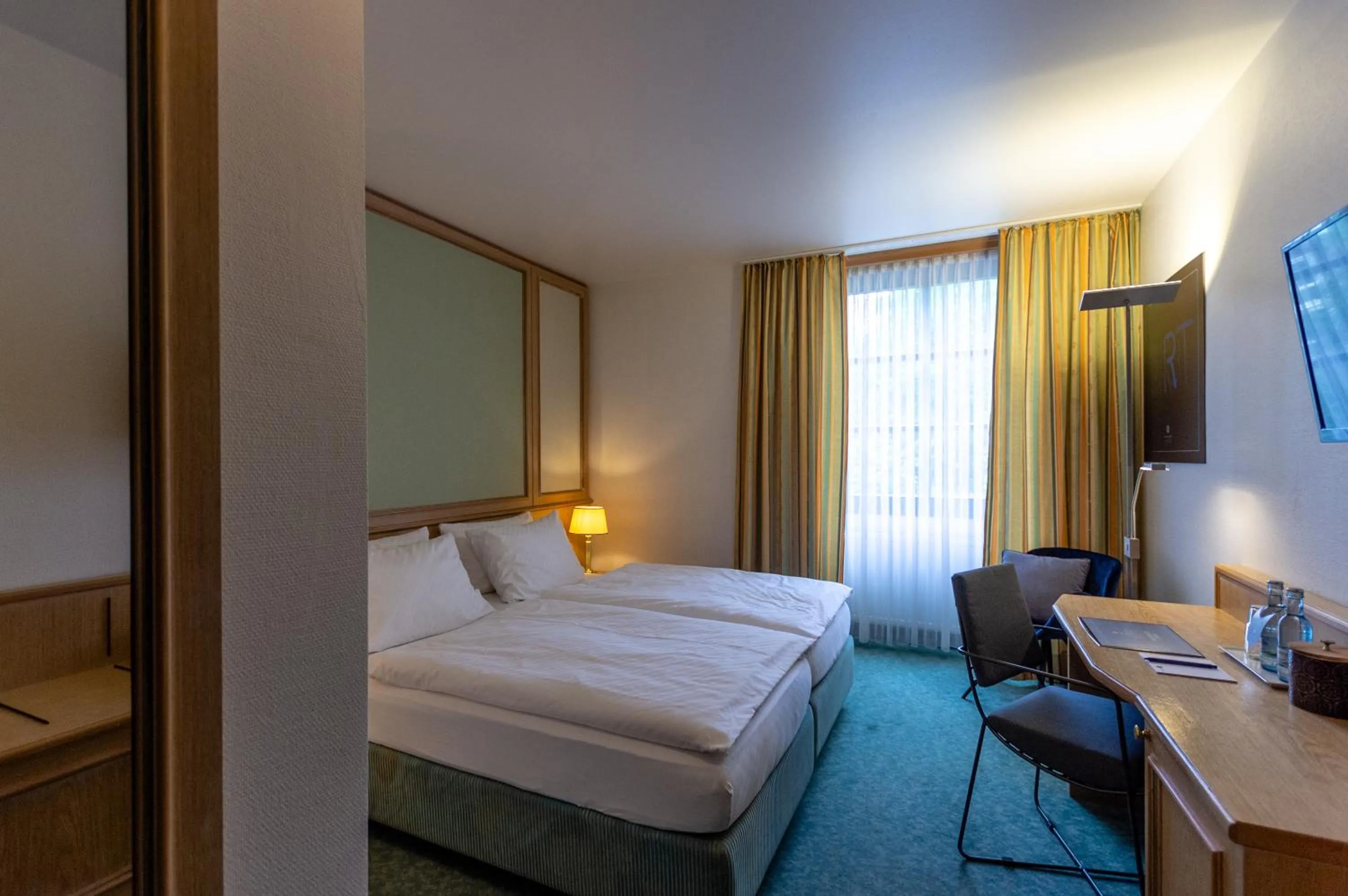 Bed in Arthotel ANA Aura