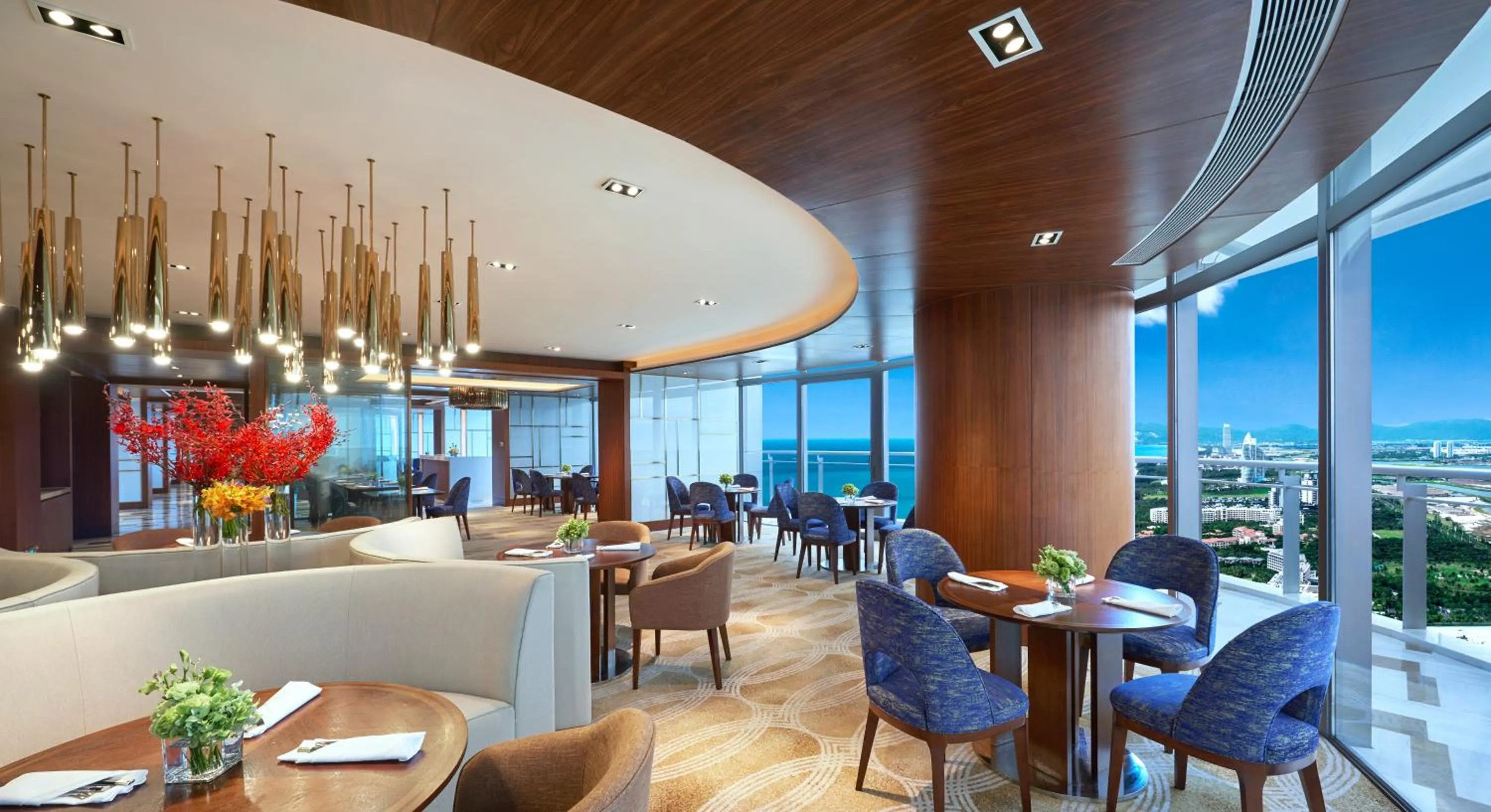 Lounge or bar in Atlantis Sanya