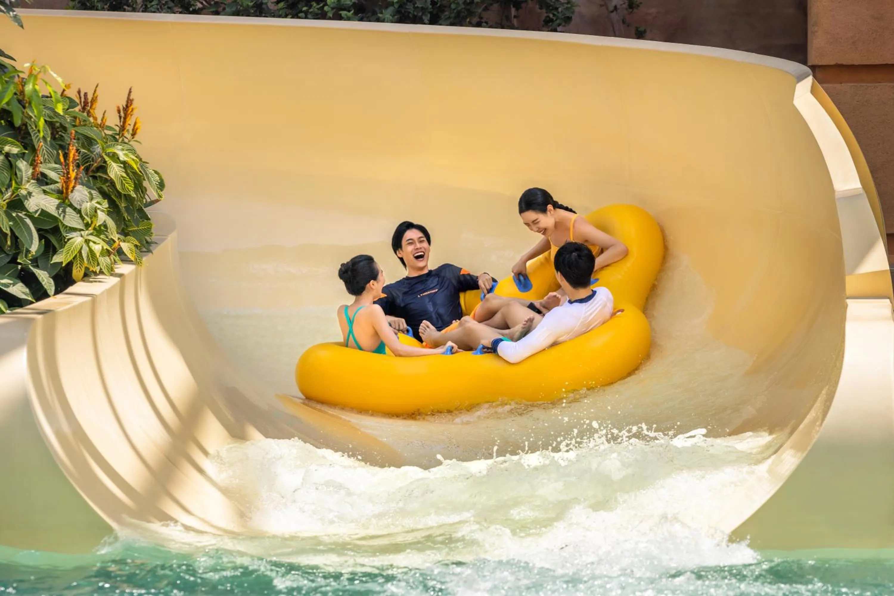 Aqua park in Atlantis Sanya