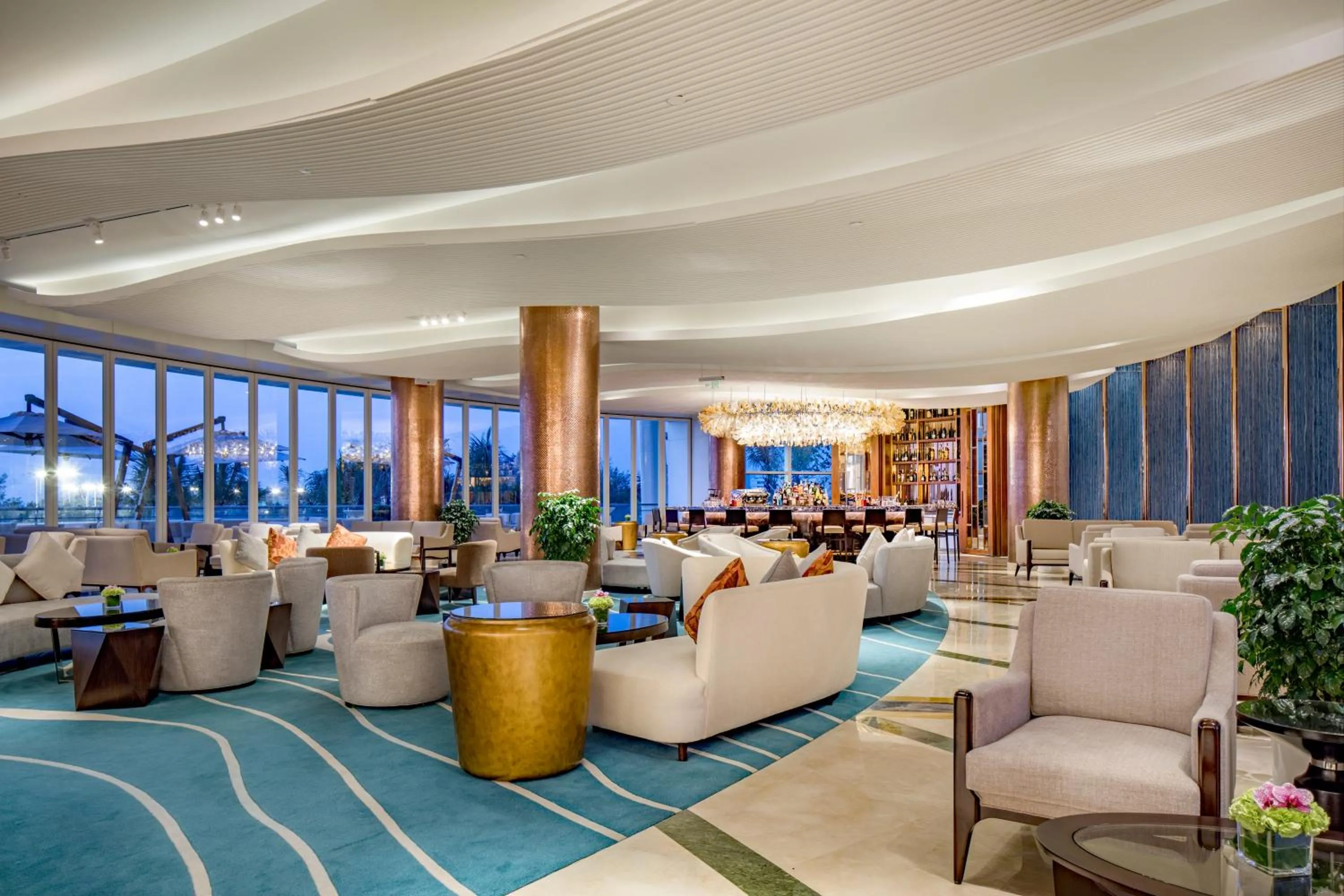 Lounge or bar in Atlantis Sanya