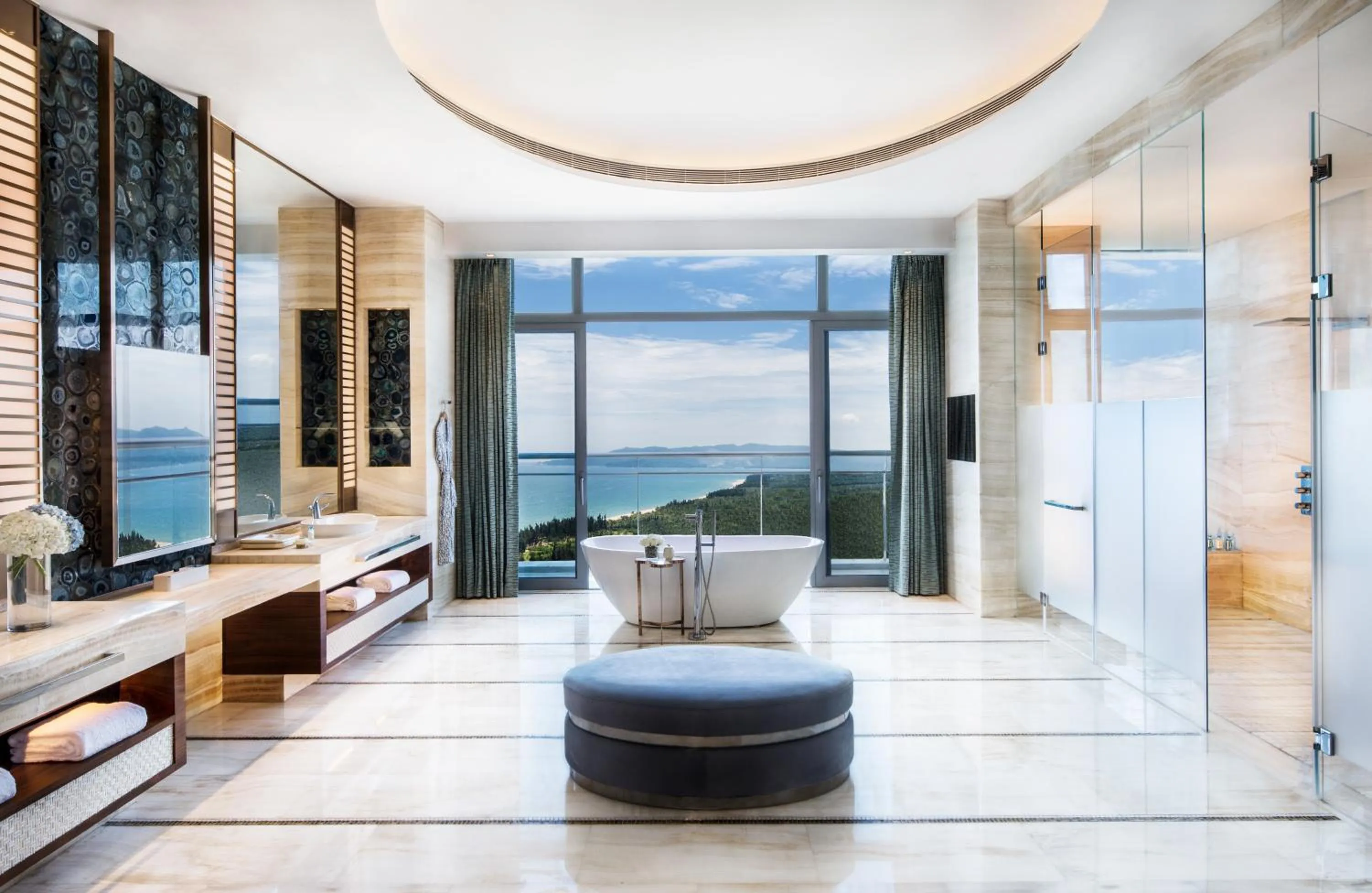 Bathroom in Atlantis Sanya