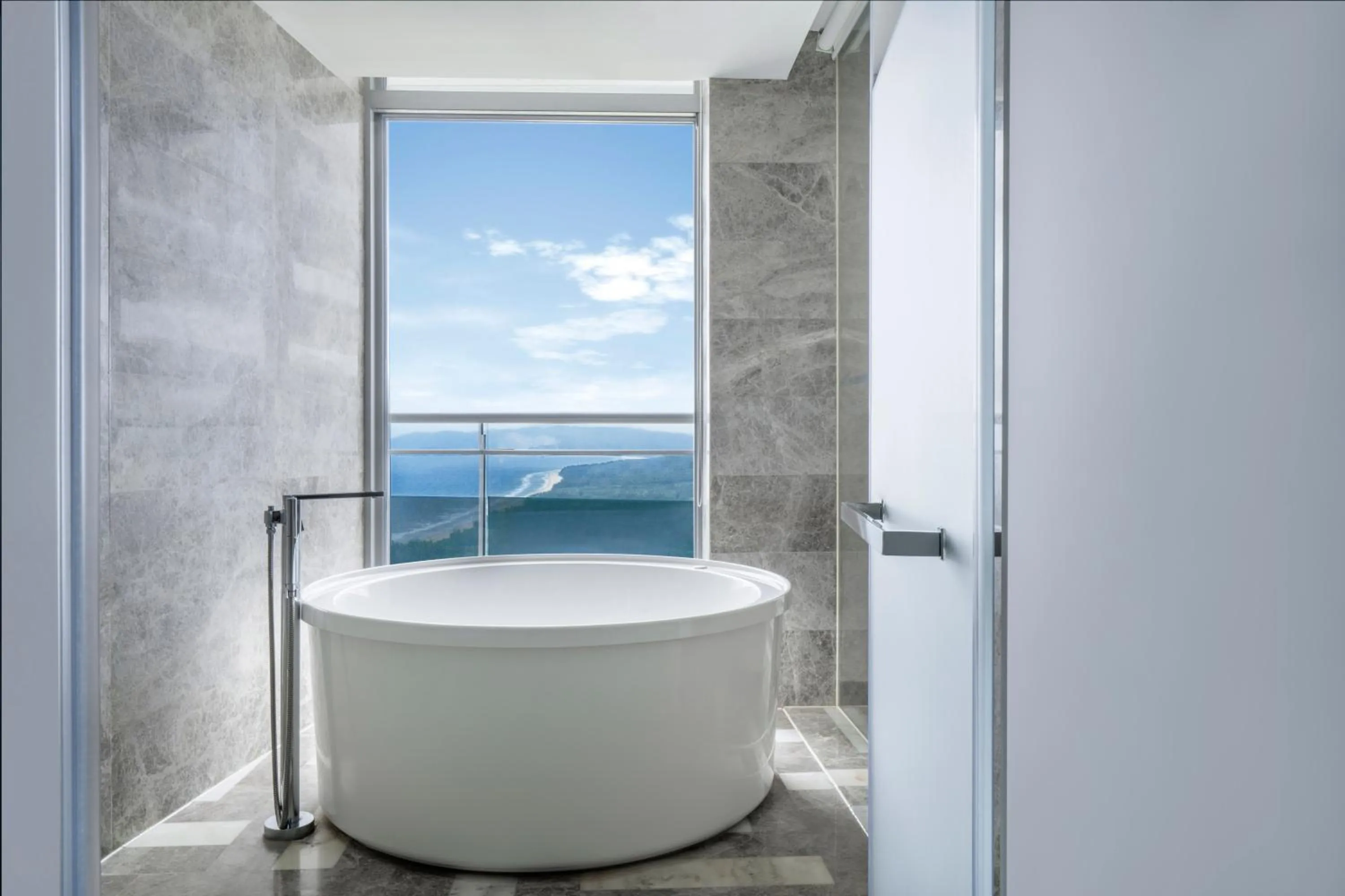 Bathroom in Atlantis Sanya