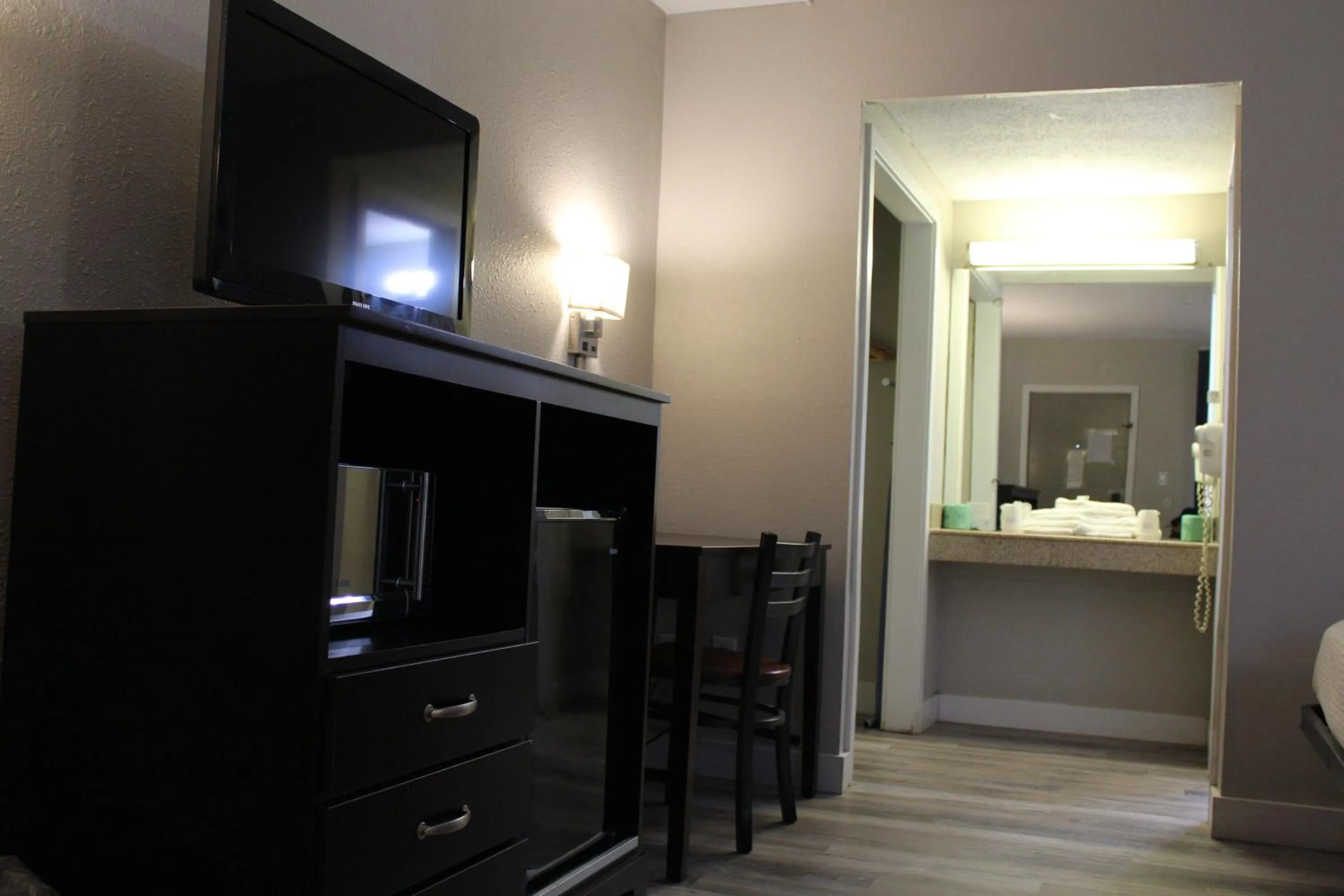 Days Inn by Wyndham Wrightstown McGuire AFB Bordentown