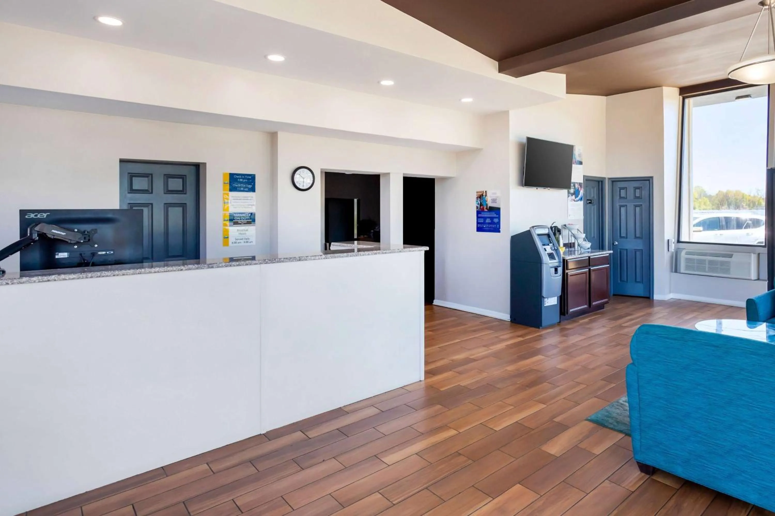 Lobby or reception in Days Inn by Wyndham Wrightstown McGuire AFB Bordentown