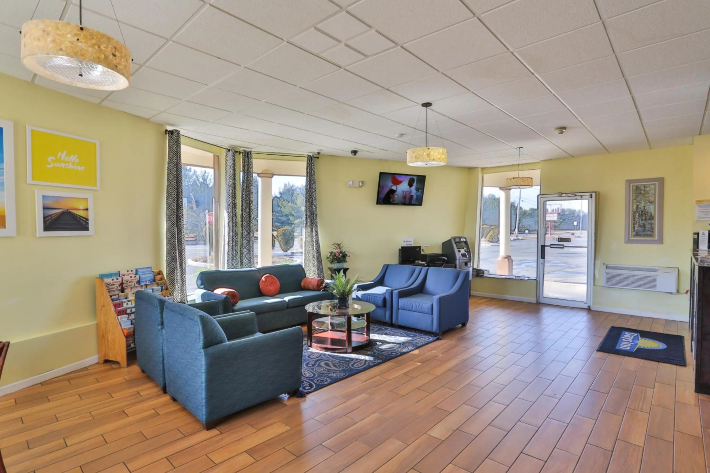 Lobby or reception in Days Inn by Wyndham Wrightstown McGuire AFB Bordentown