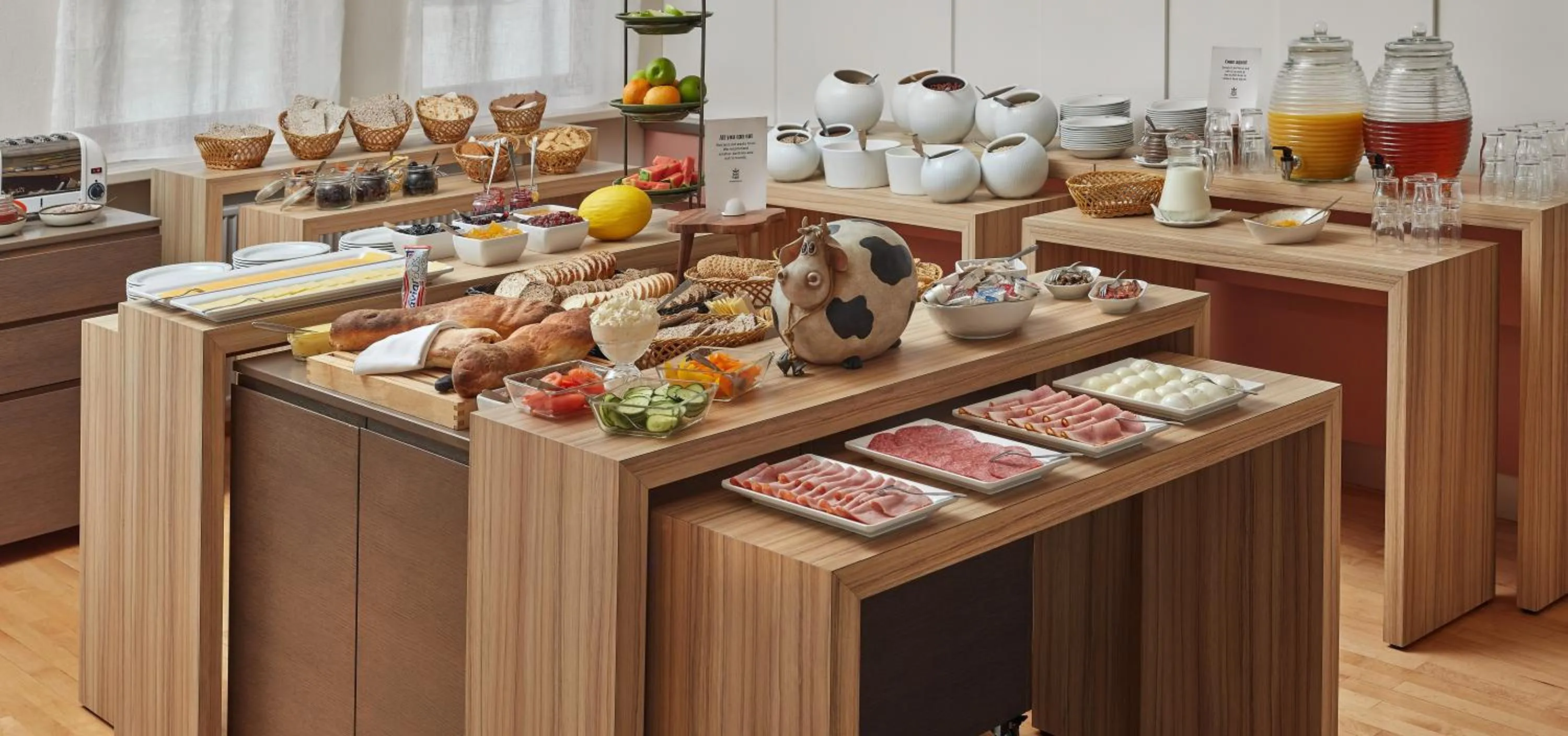 Continental breakfast in Hotel Edda Egilsstadir