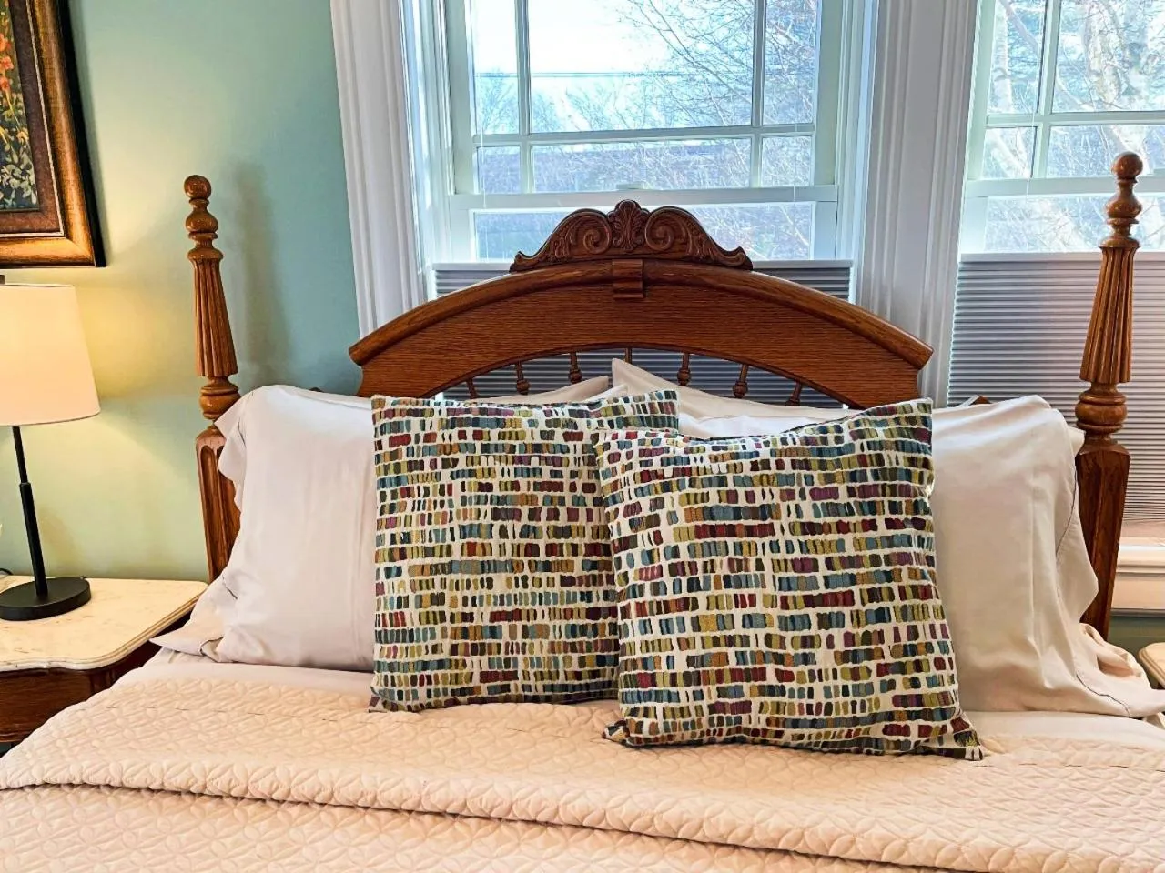 Bedroom, Bed in Saltair Inn Waterfront B&B