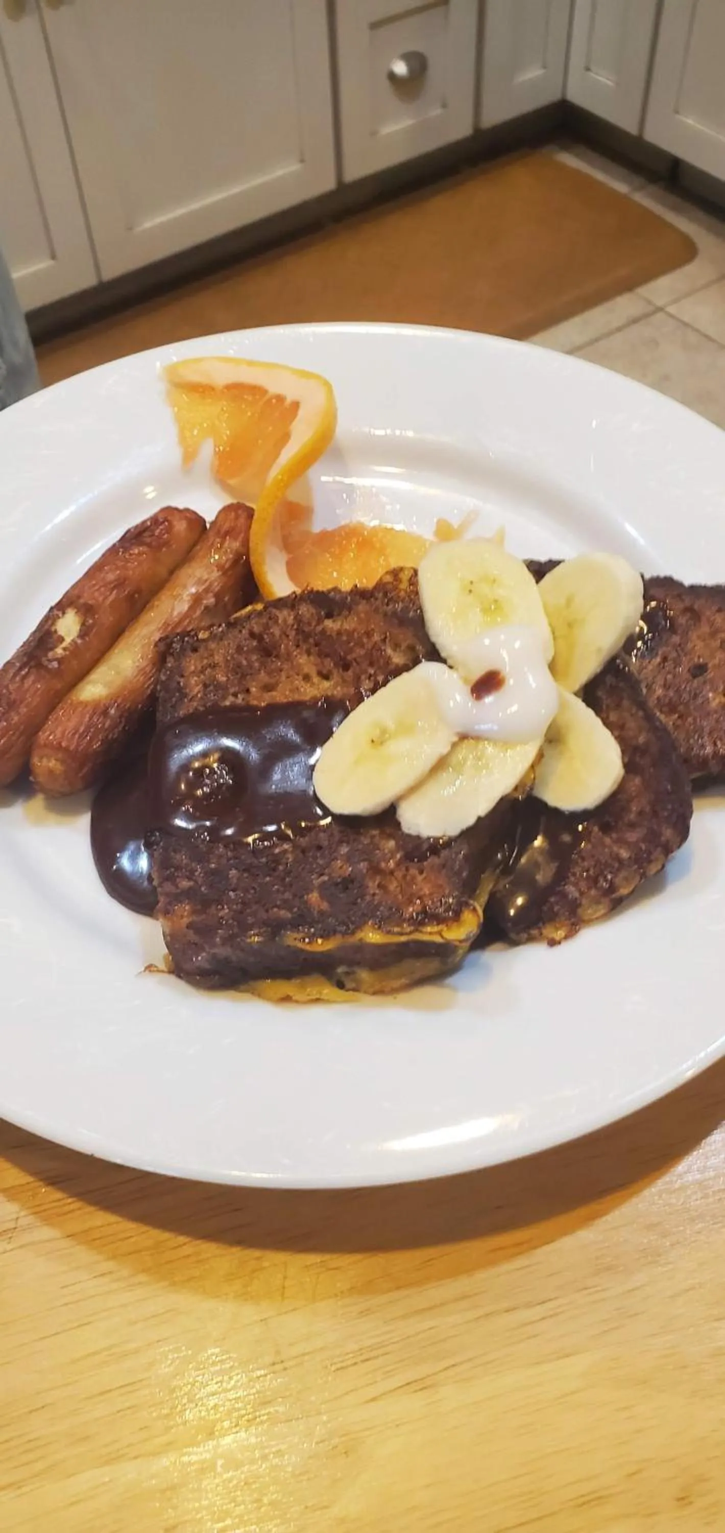 Breakfast in Saltair Inn Waterfront B&B