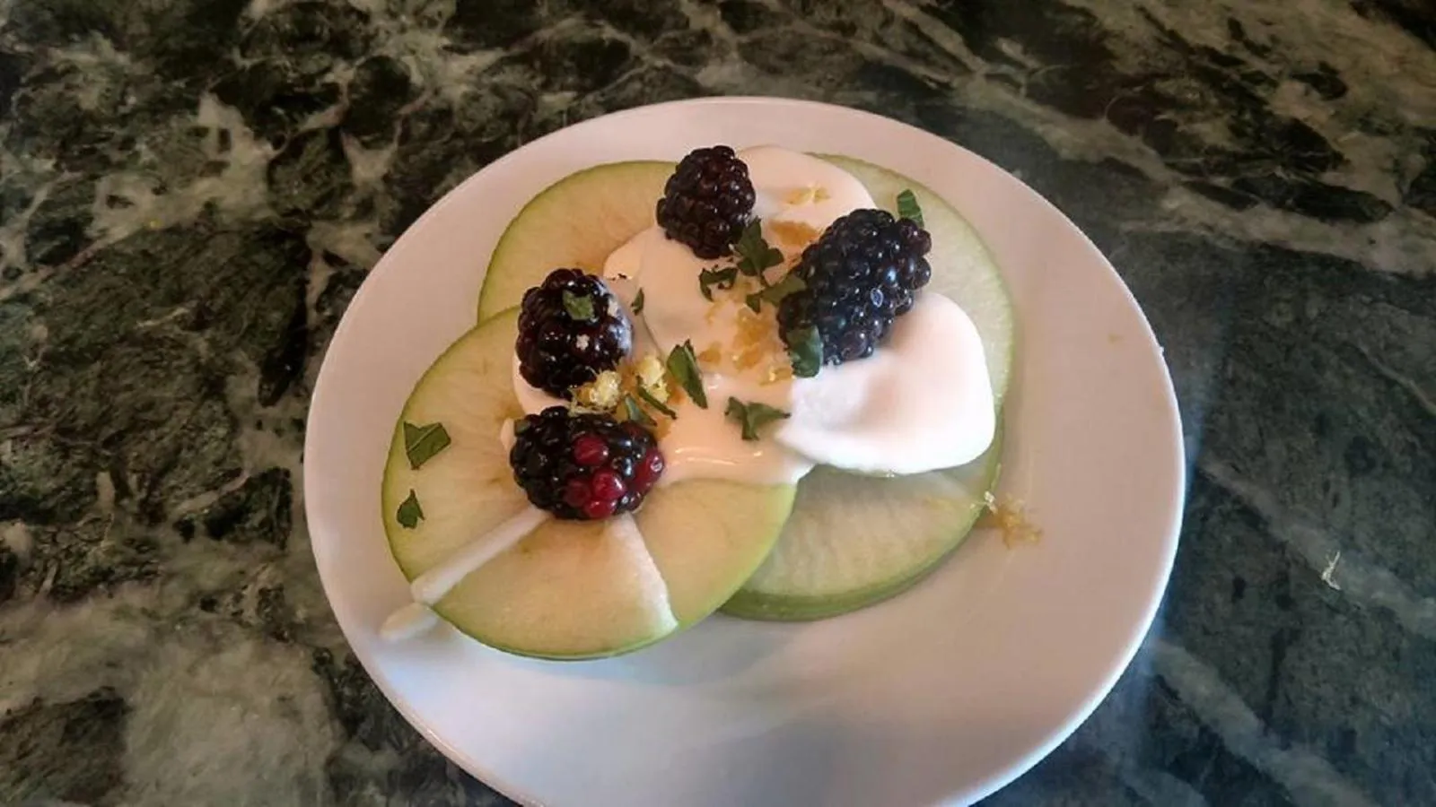 American breakfast in Saltair Inn Waterfront B&B