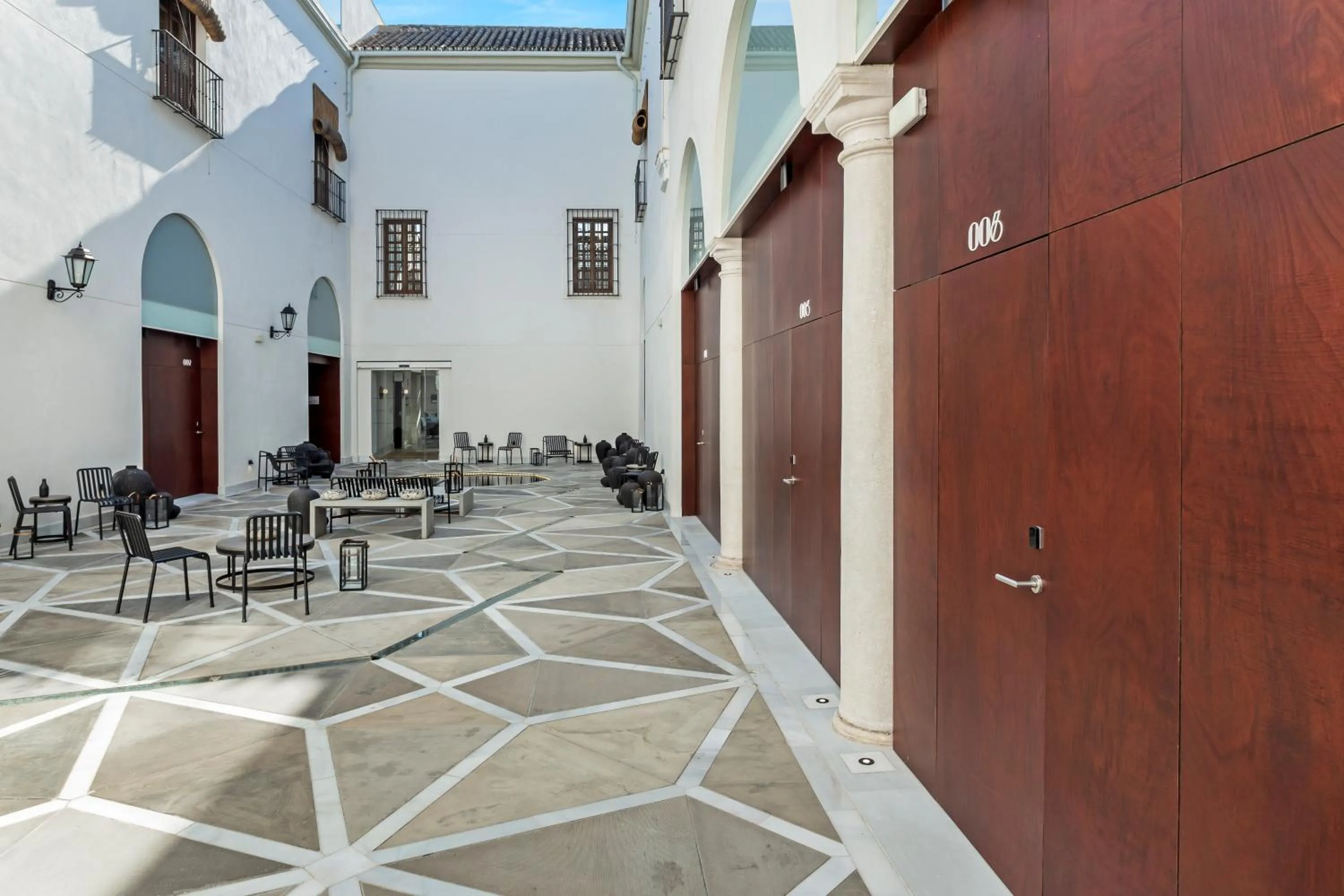 Patio in One Shot Conde Torrejón