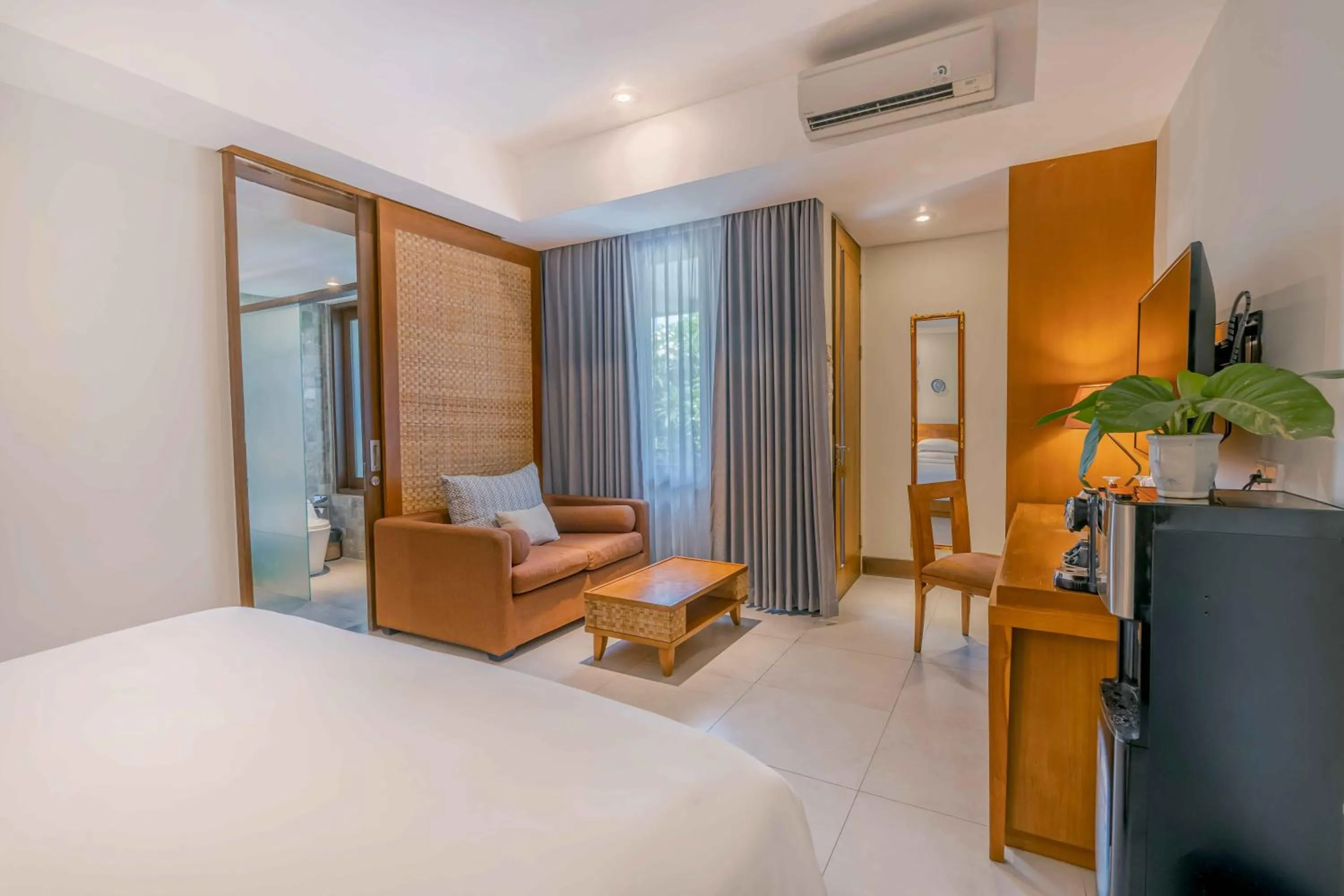 Photo of the whole room, Bed in Rama Garden Hotel Bali