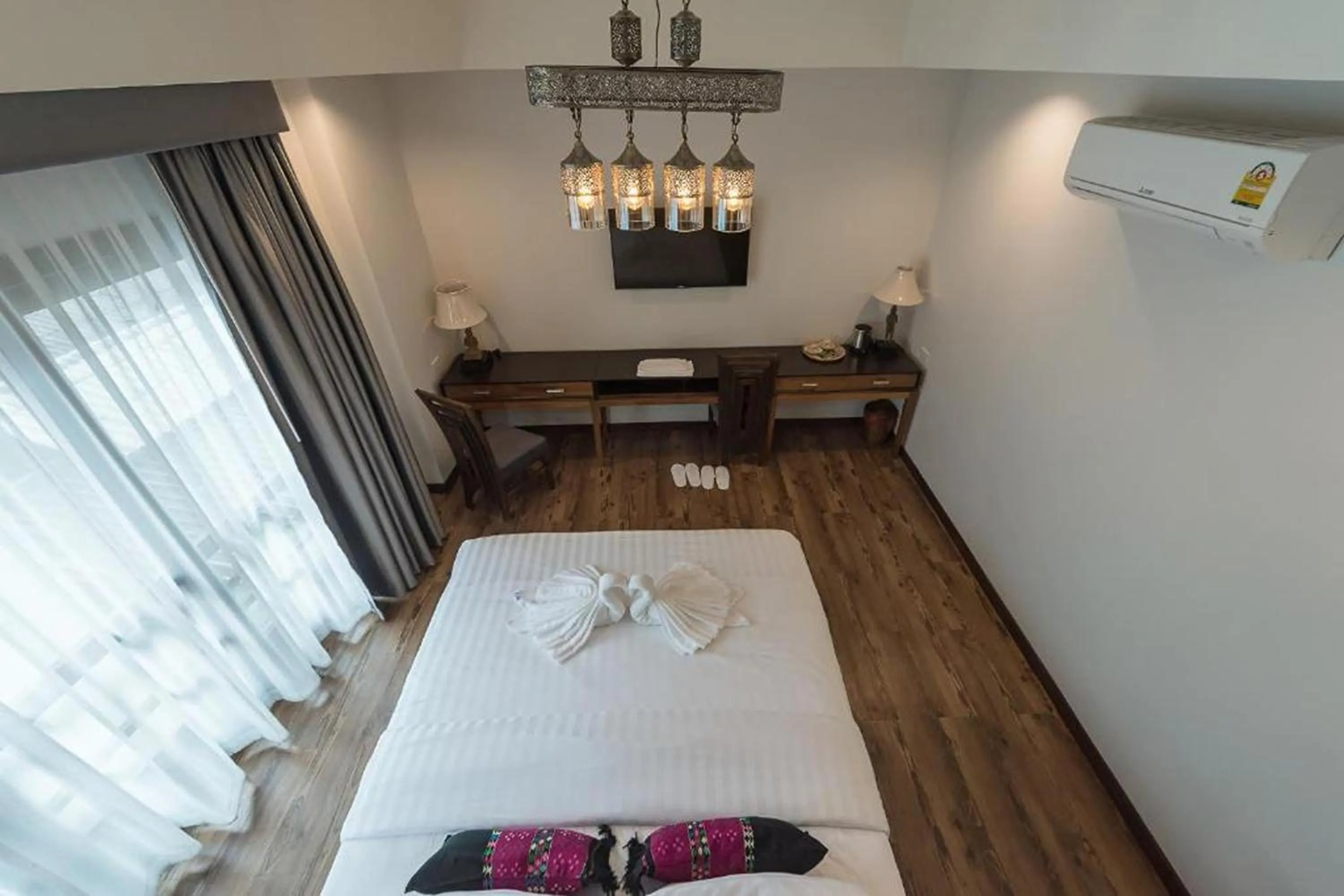 Bedroom, Bed in 33 Poshtel