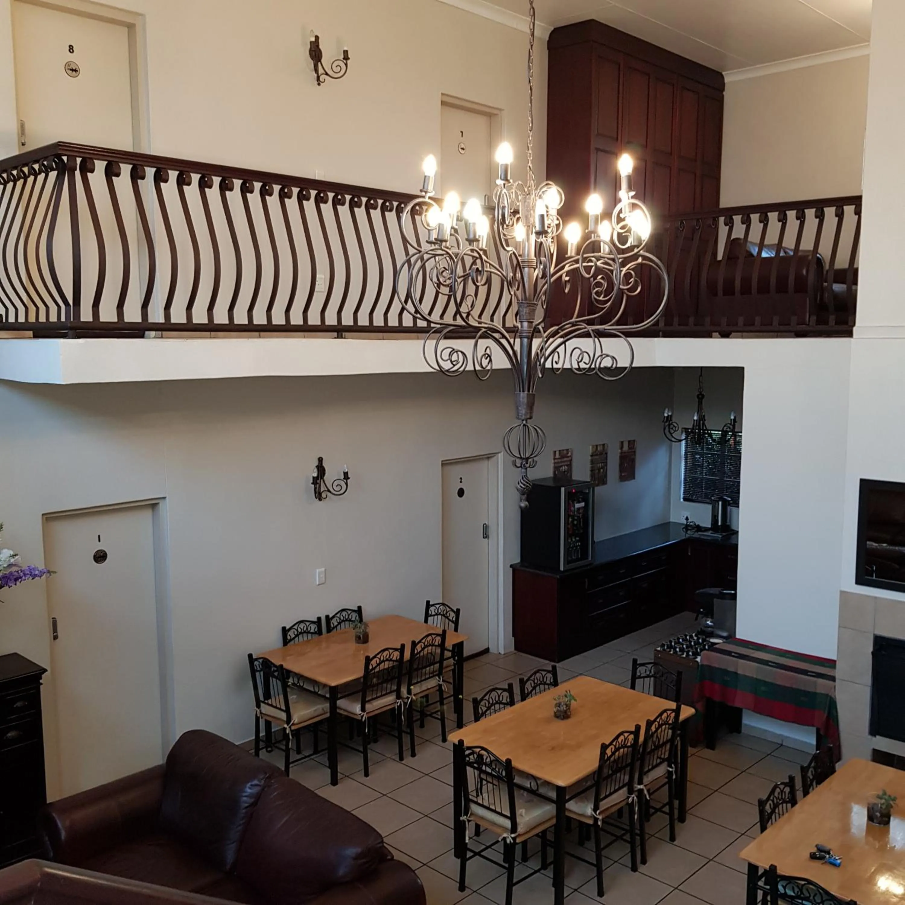 Dining area in Falling Feather Inn