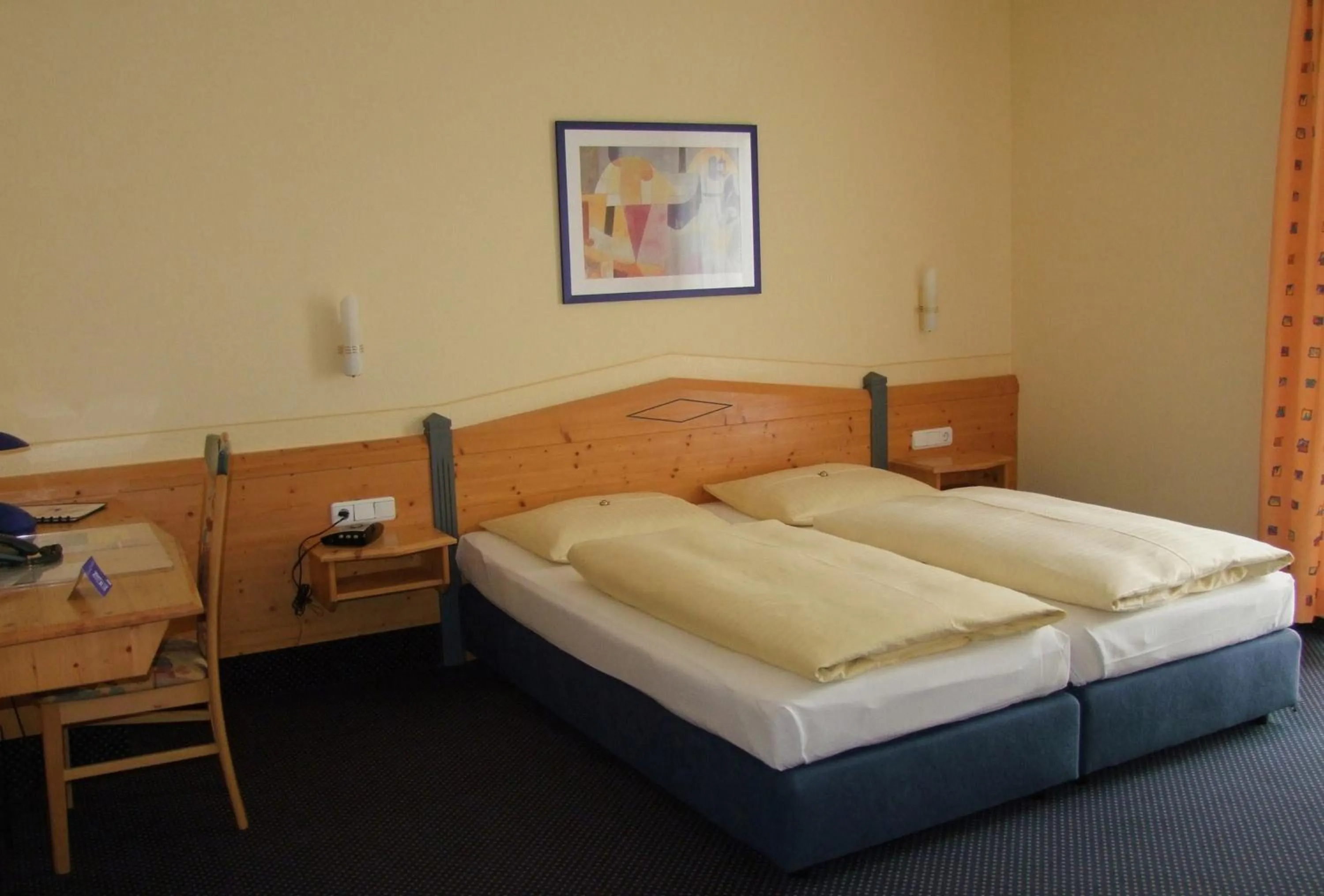 Photo of the whole room, Bed in Hotel Waldeck Garni