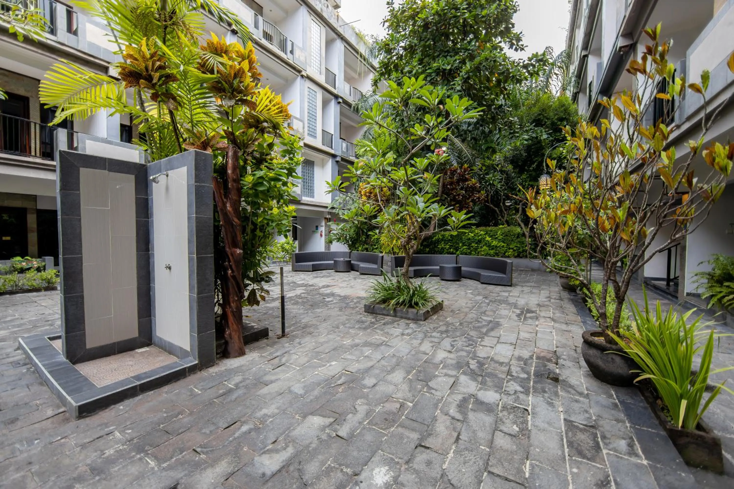 Garden view in Champlung Mas Hotel Legian