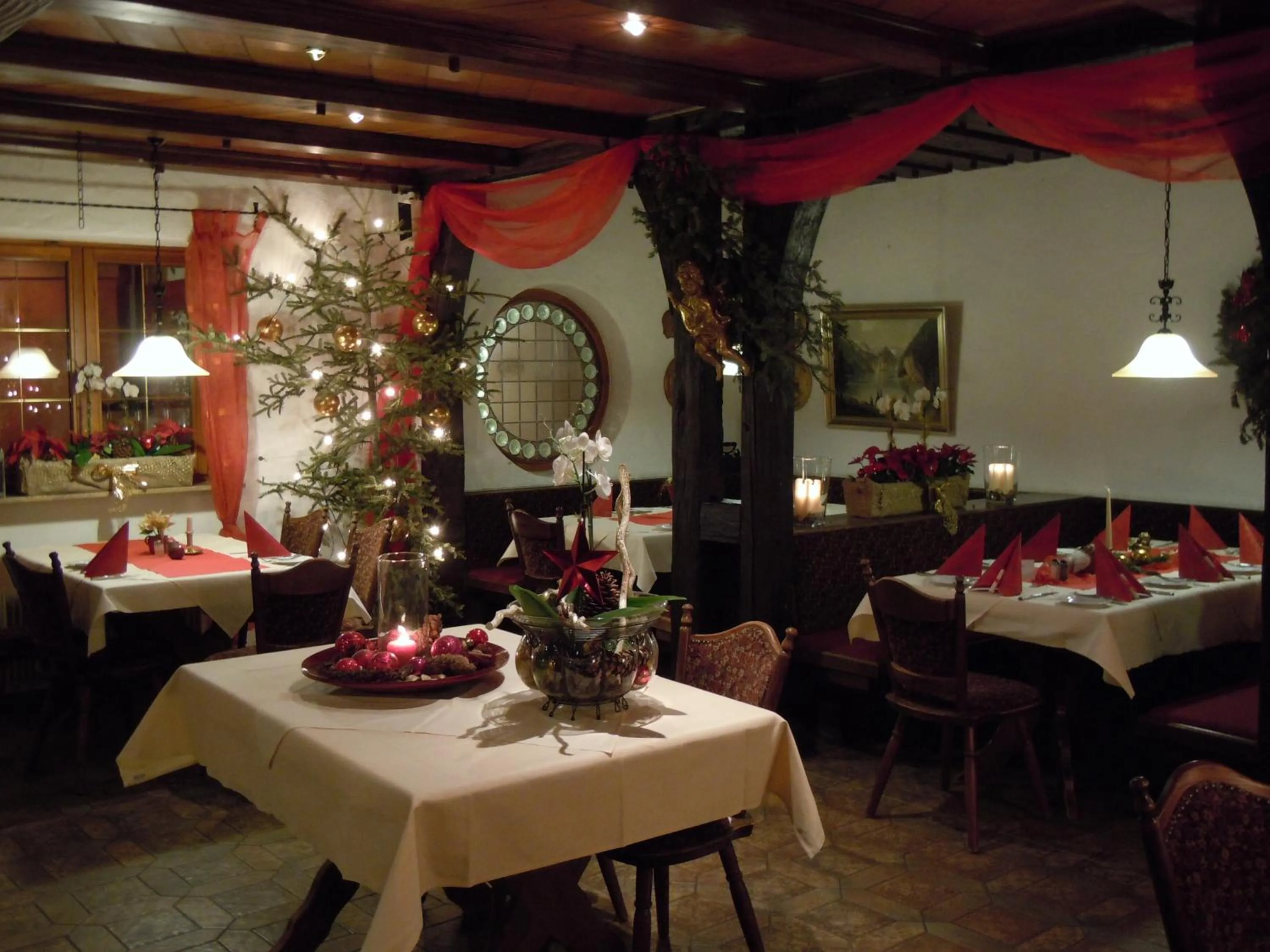 Restaurant/places to eat in Gasthof Adler