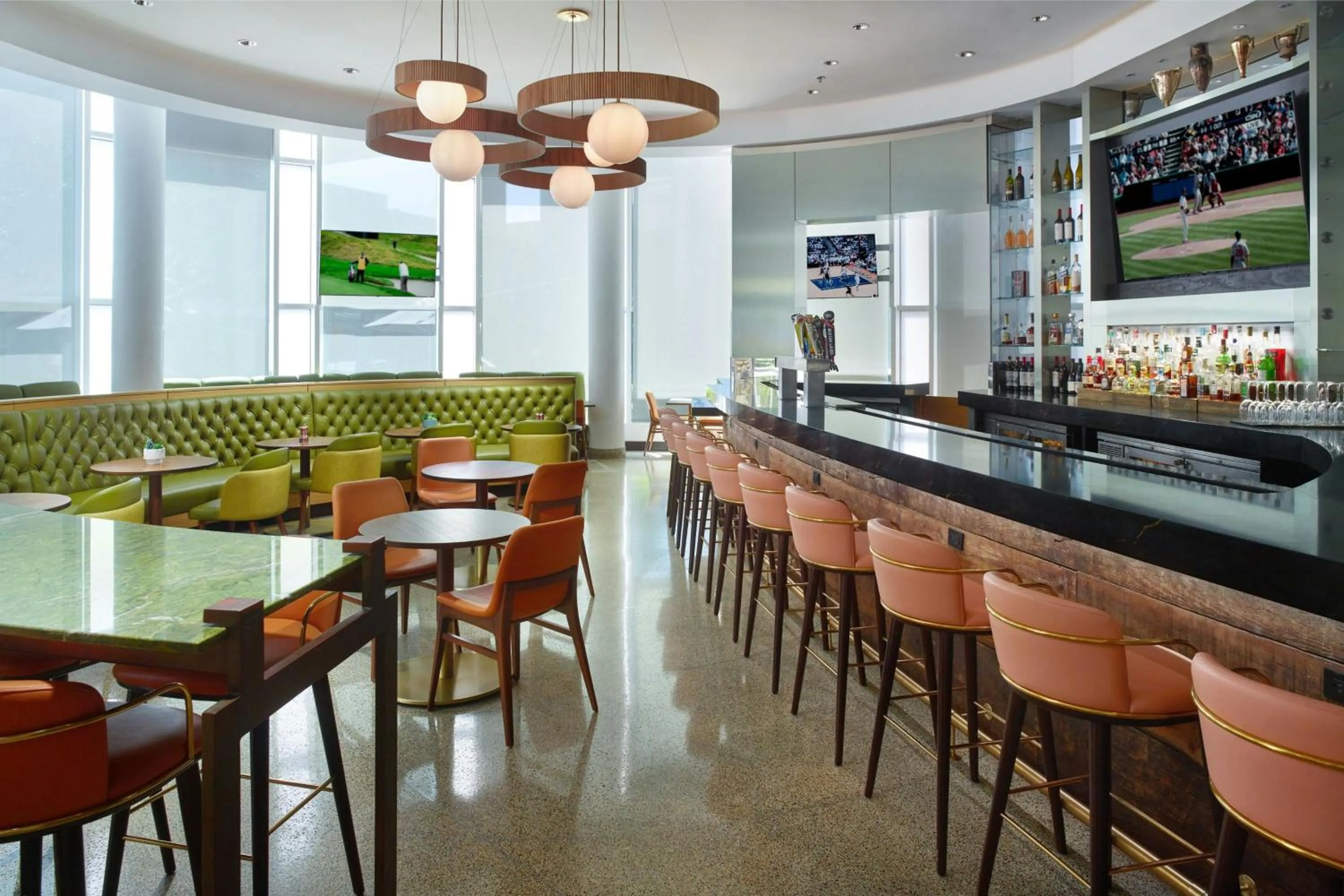 Restaurant/places to eat in Atlanta Airport Marriott Gateway