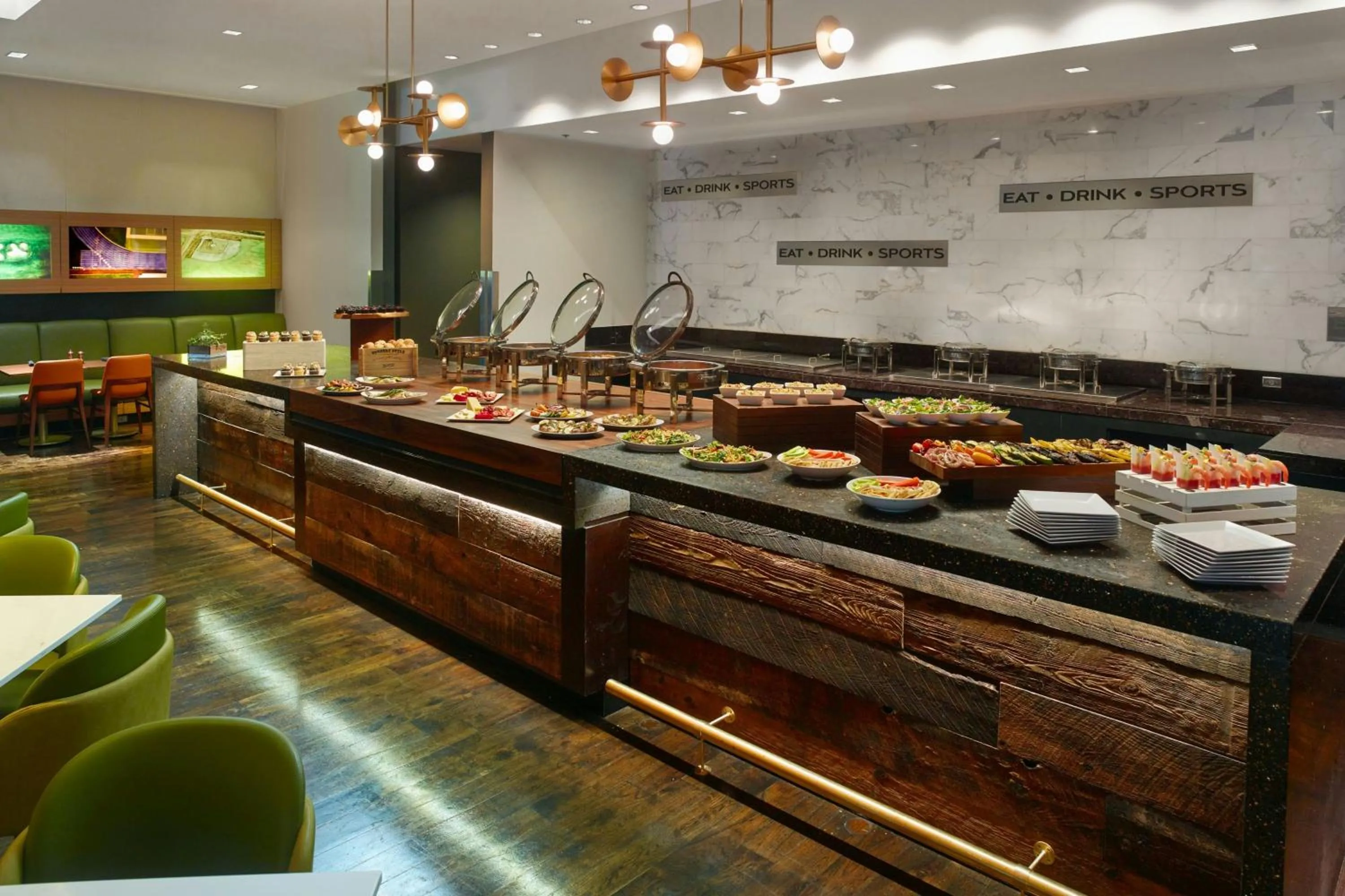 Restaurant/places to eat in Atlanta Airport Marriott Gateway