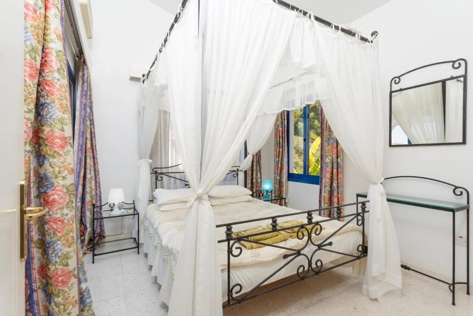 Other, Bed in Villa Charoula Thio