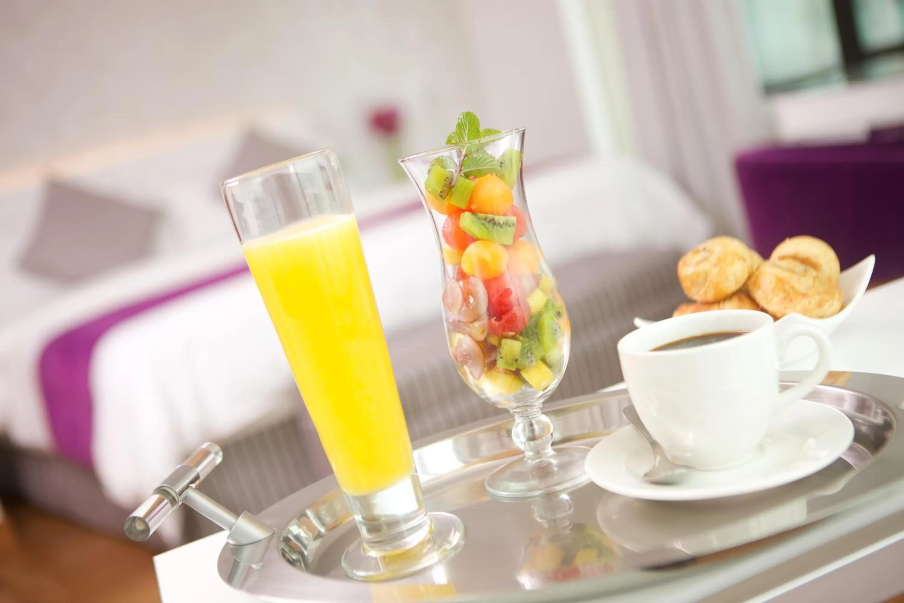 Breakfast, Bed in Hotel Rio Amazonas