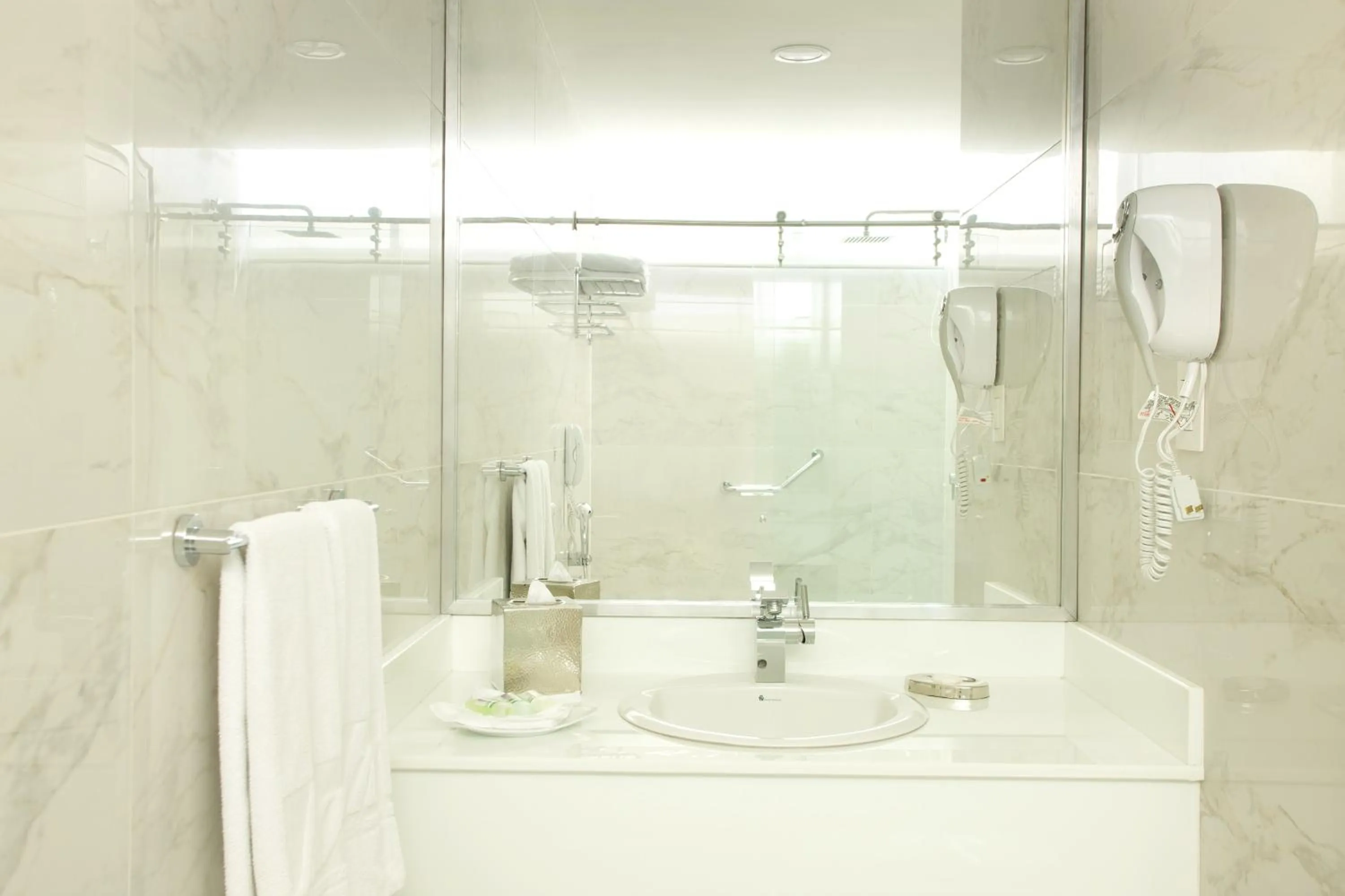 Bathroom in Hotel Rio Amazonas