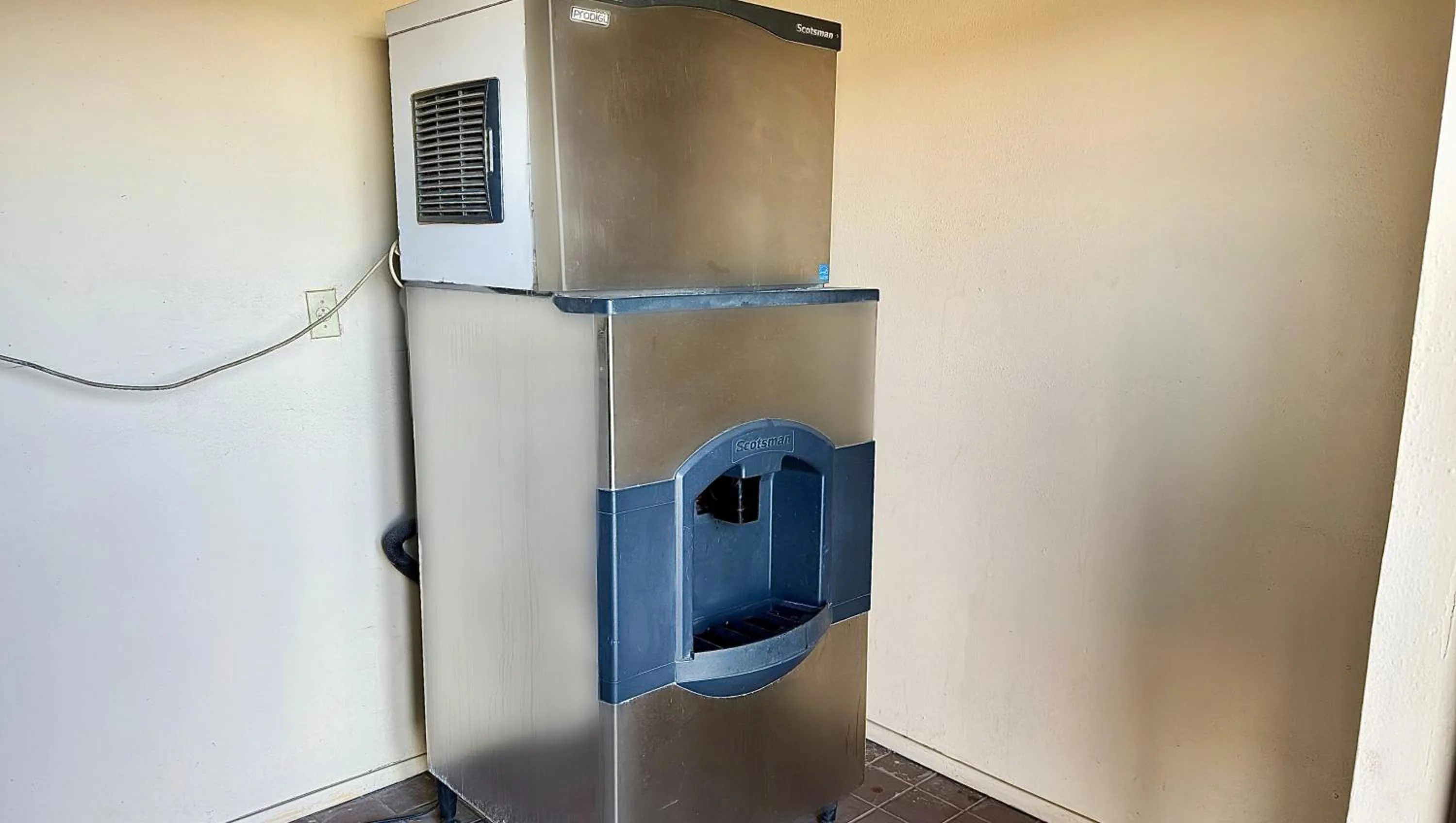 Area and facilities in Regency Inn Hondo