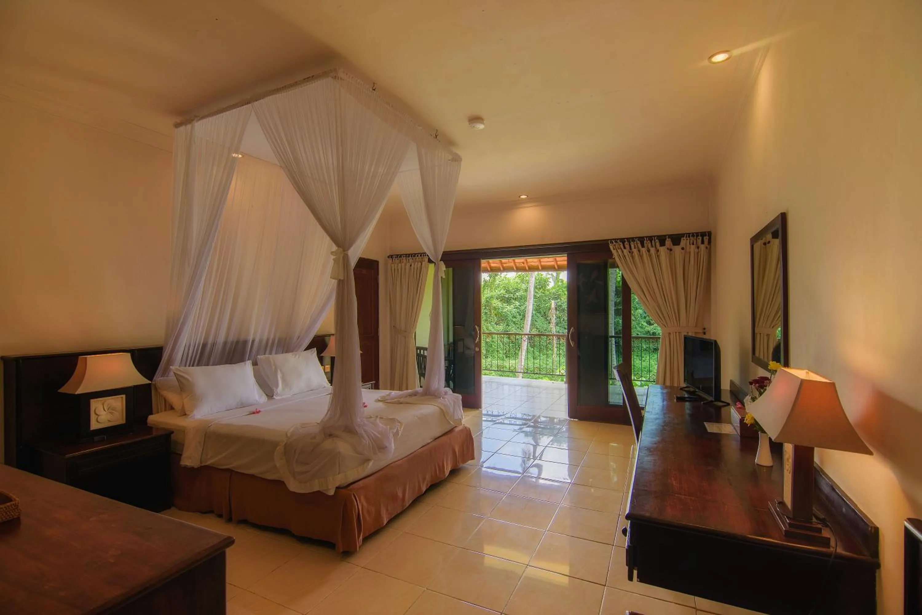 Bedroom, Bed in Champlung Sari Hotel and Spa Ubud