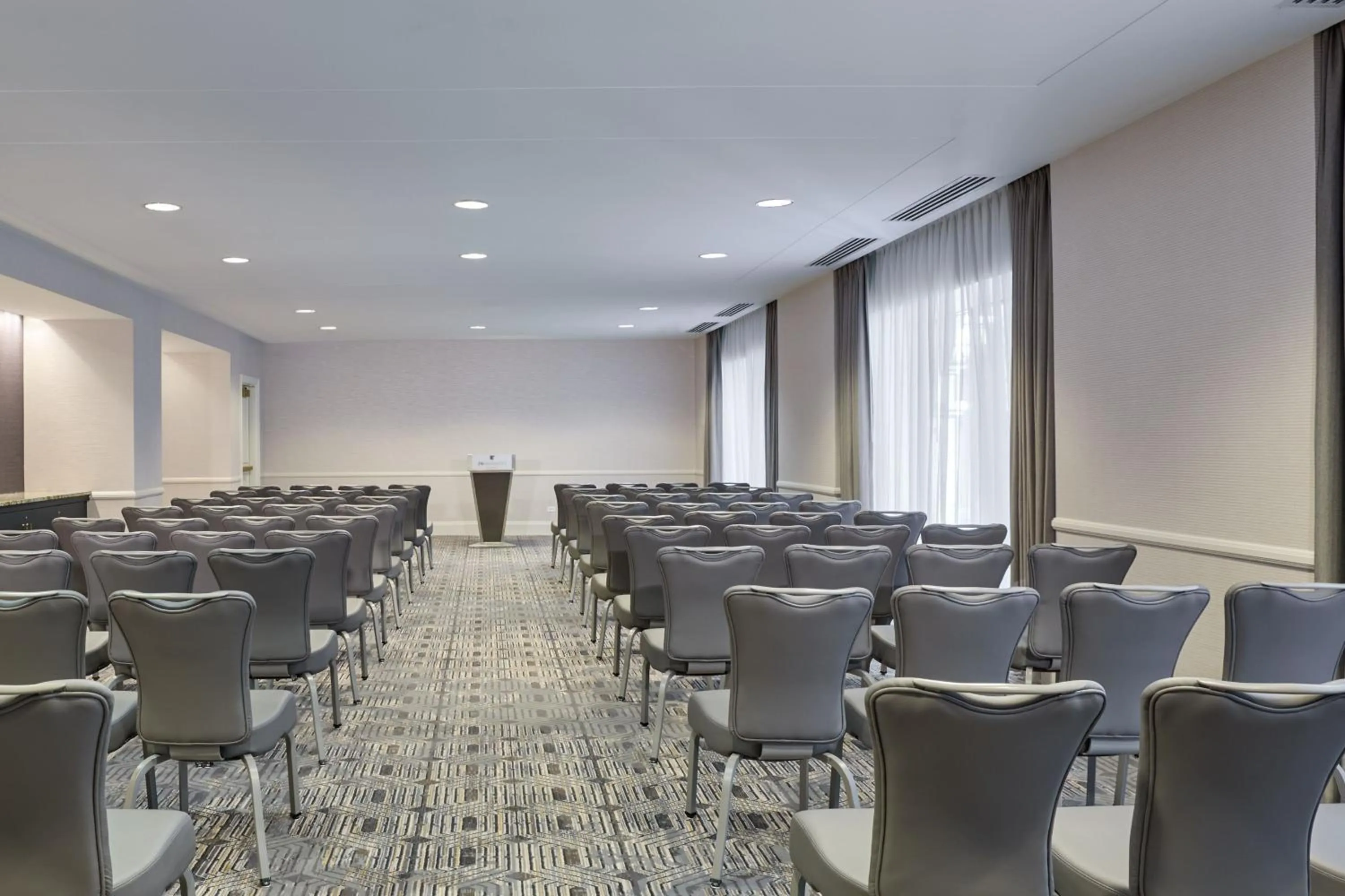 Entertainment in JW Marriott Chicago