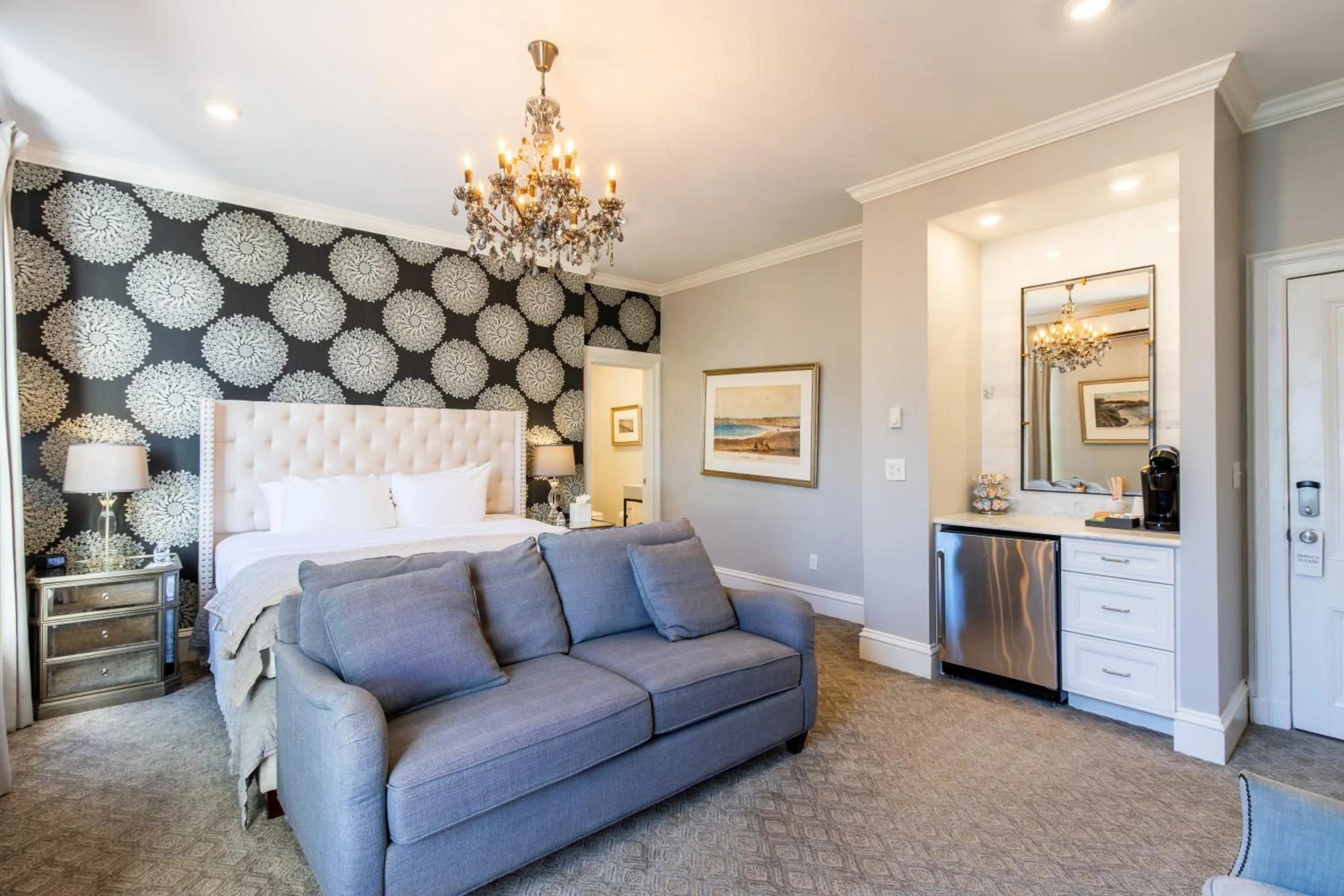 Bed in Serenity Inn Newport