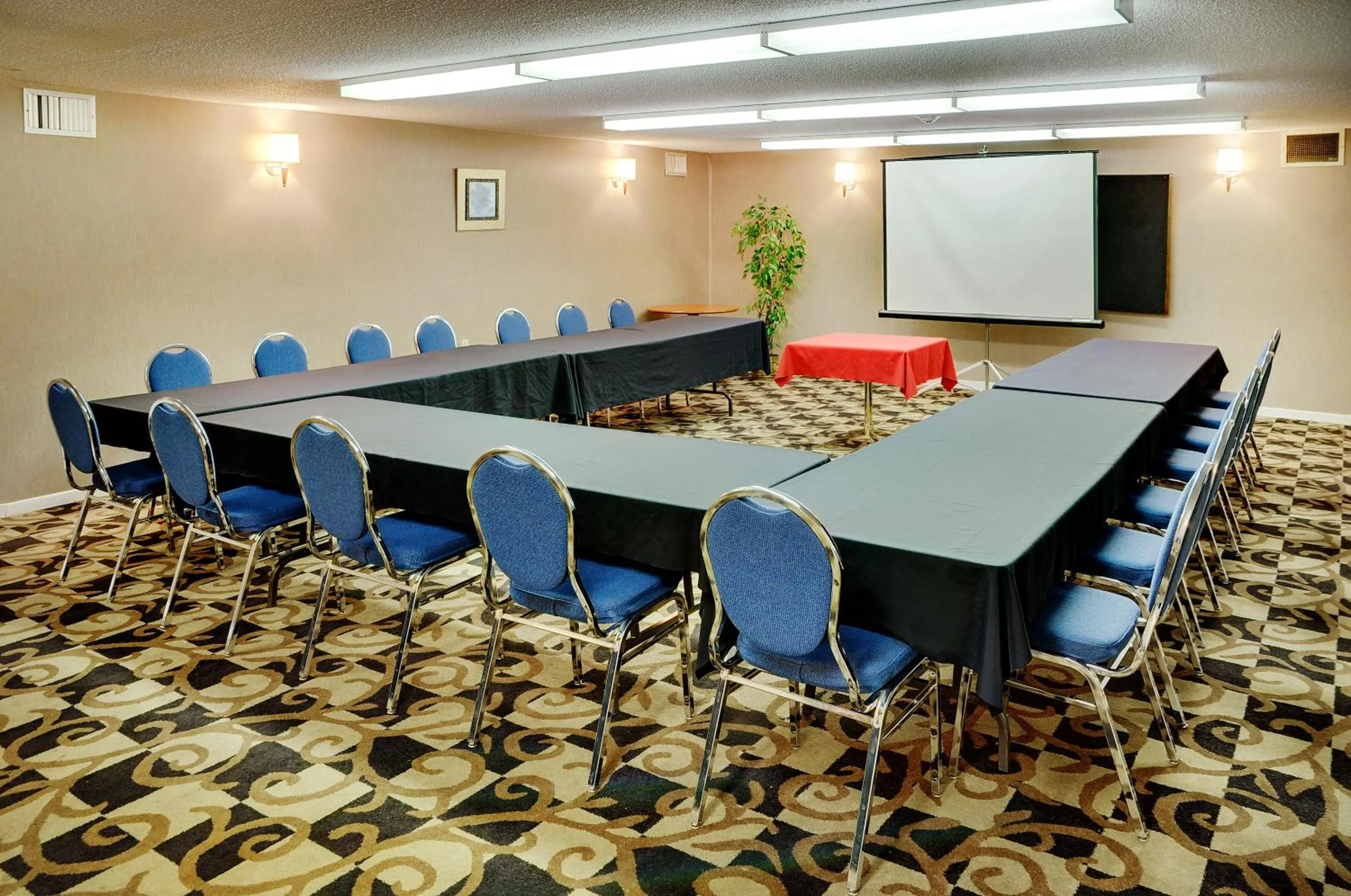 Business facilities in Travelodge Hotel by Wyndham Sudbury