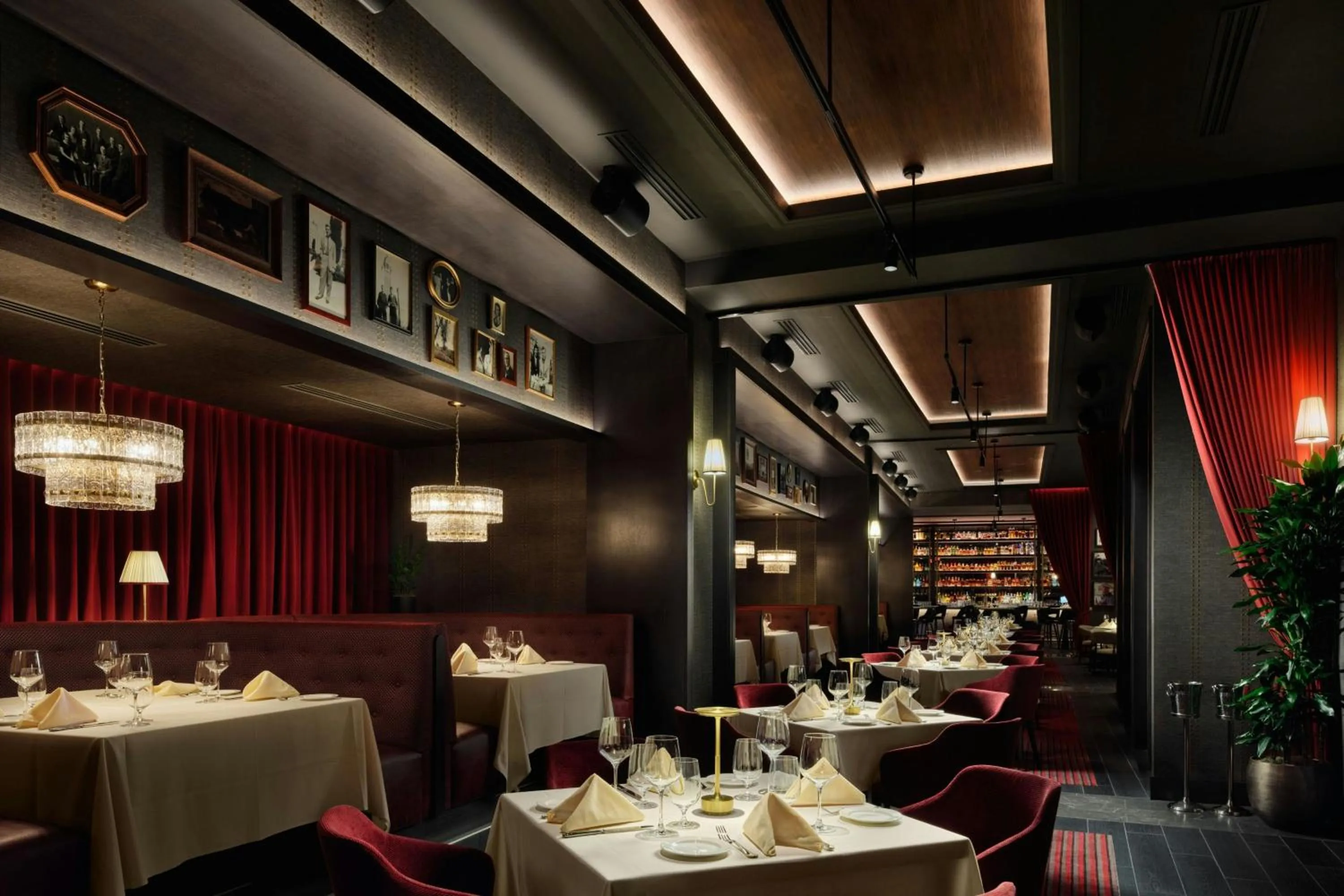 Restaurant/places to eat in JW Marriott Indianapolis