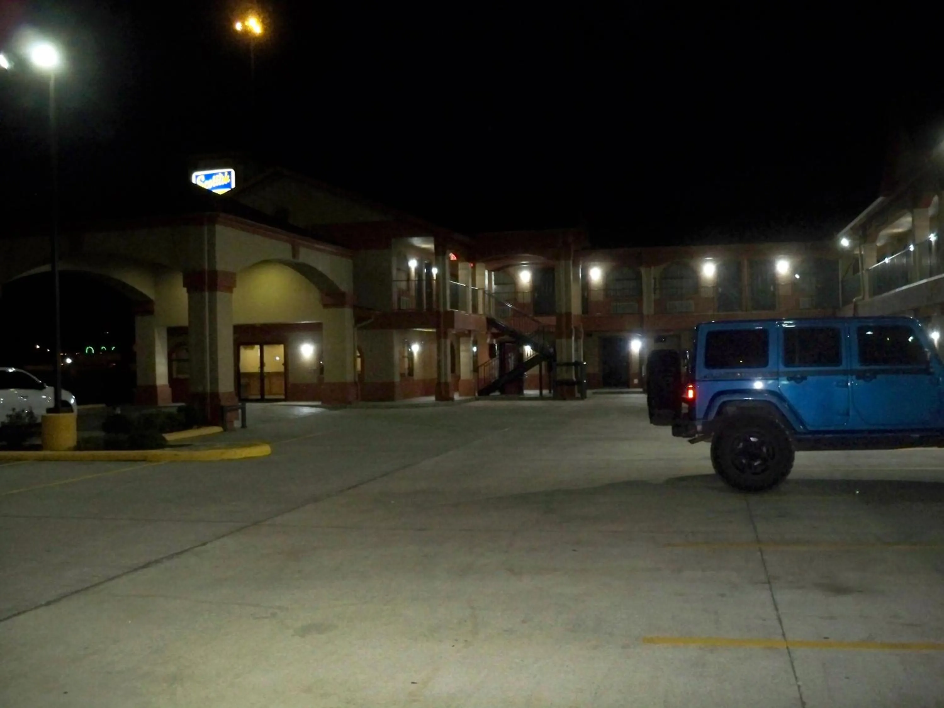 Property building in Scottish Inn and Suites Beaumont
