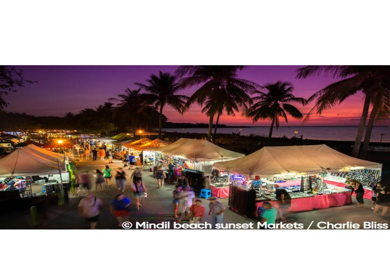 Night in Hudson Parap