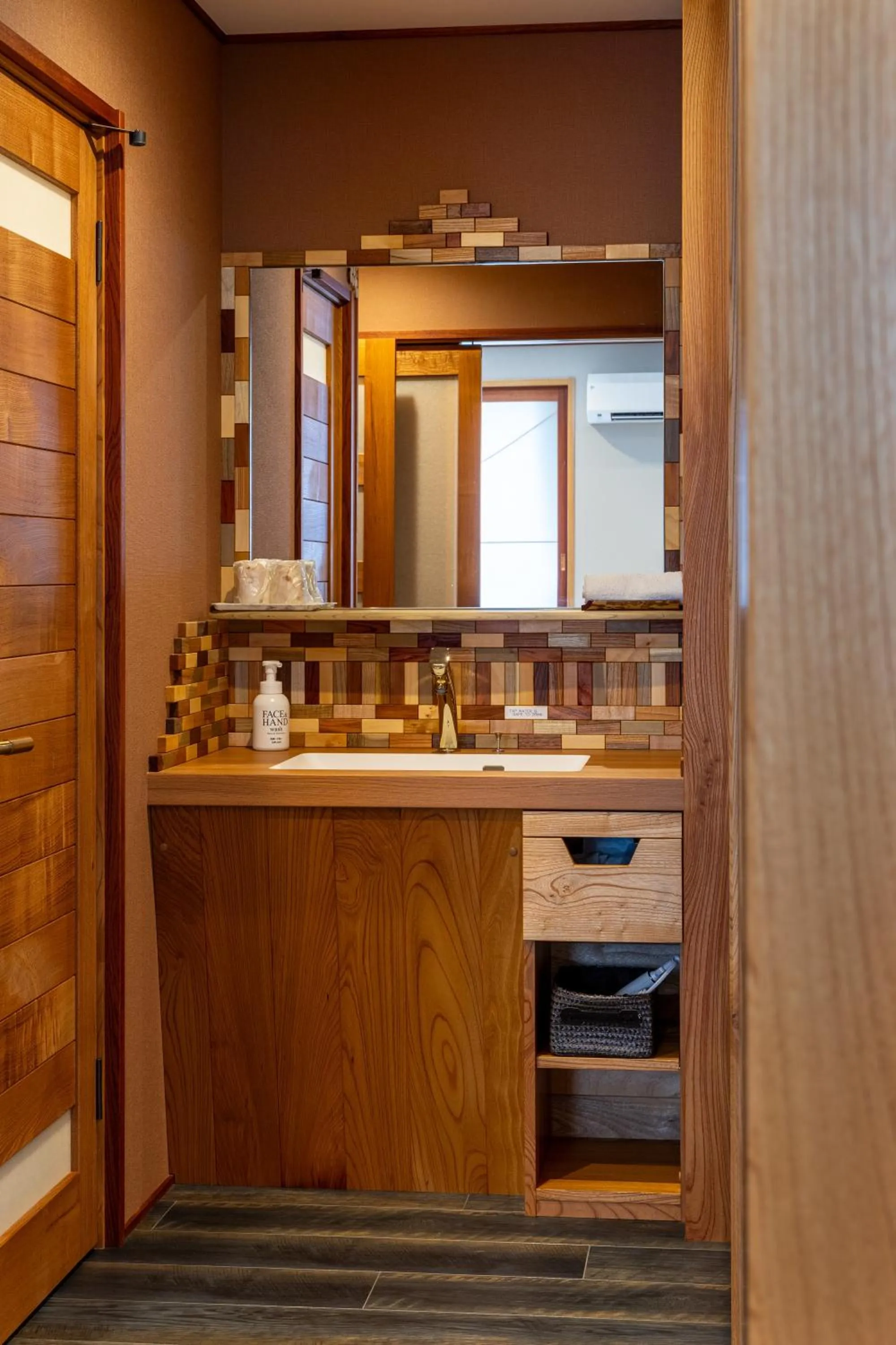 Photo of the whole room in Ryokan Asunaro