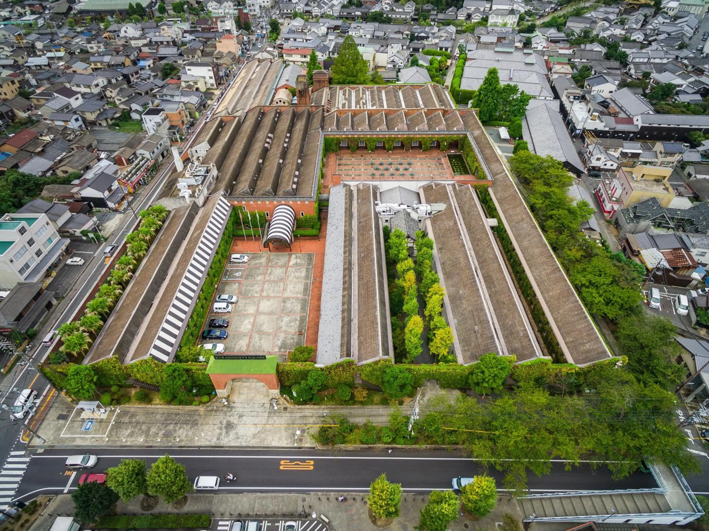 Property building in Kurashiki Ivy Square
