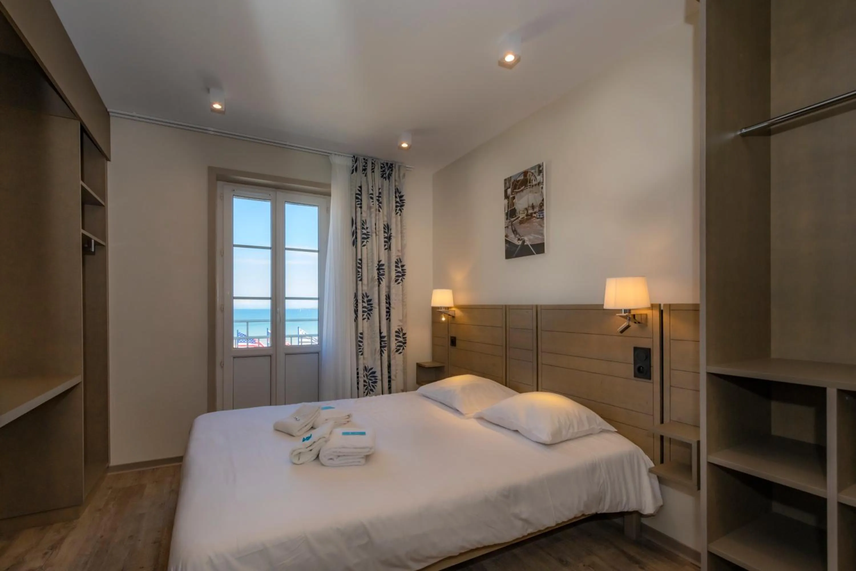 Bed in VTF L'Hotel Des Bains