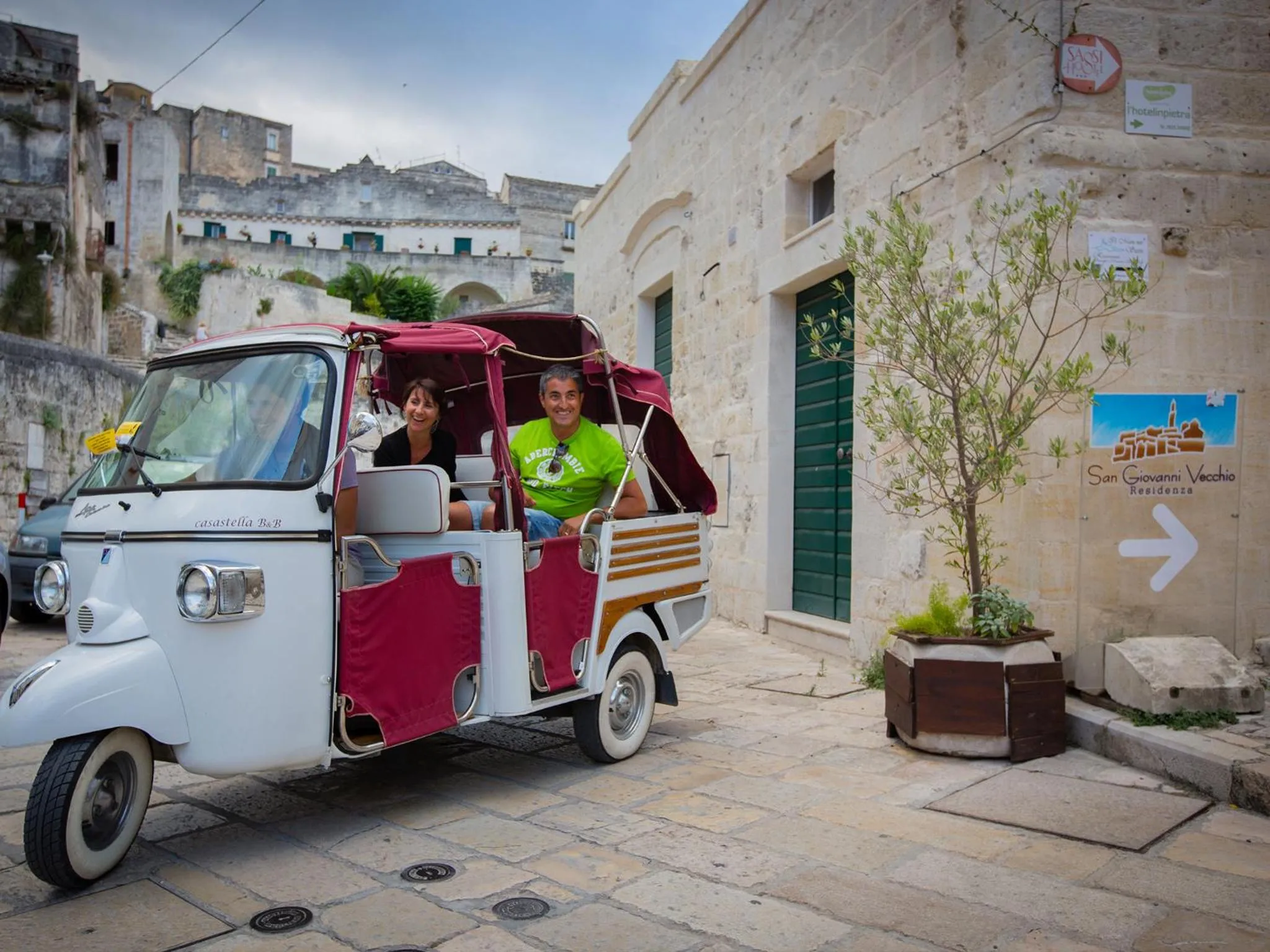 Facade/entrance in San Giovanni Vecchio - Residenza