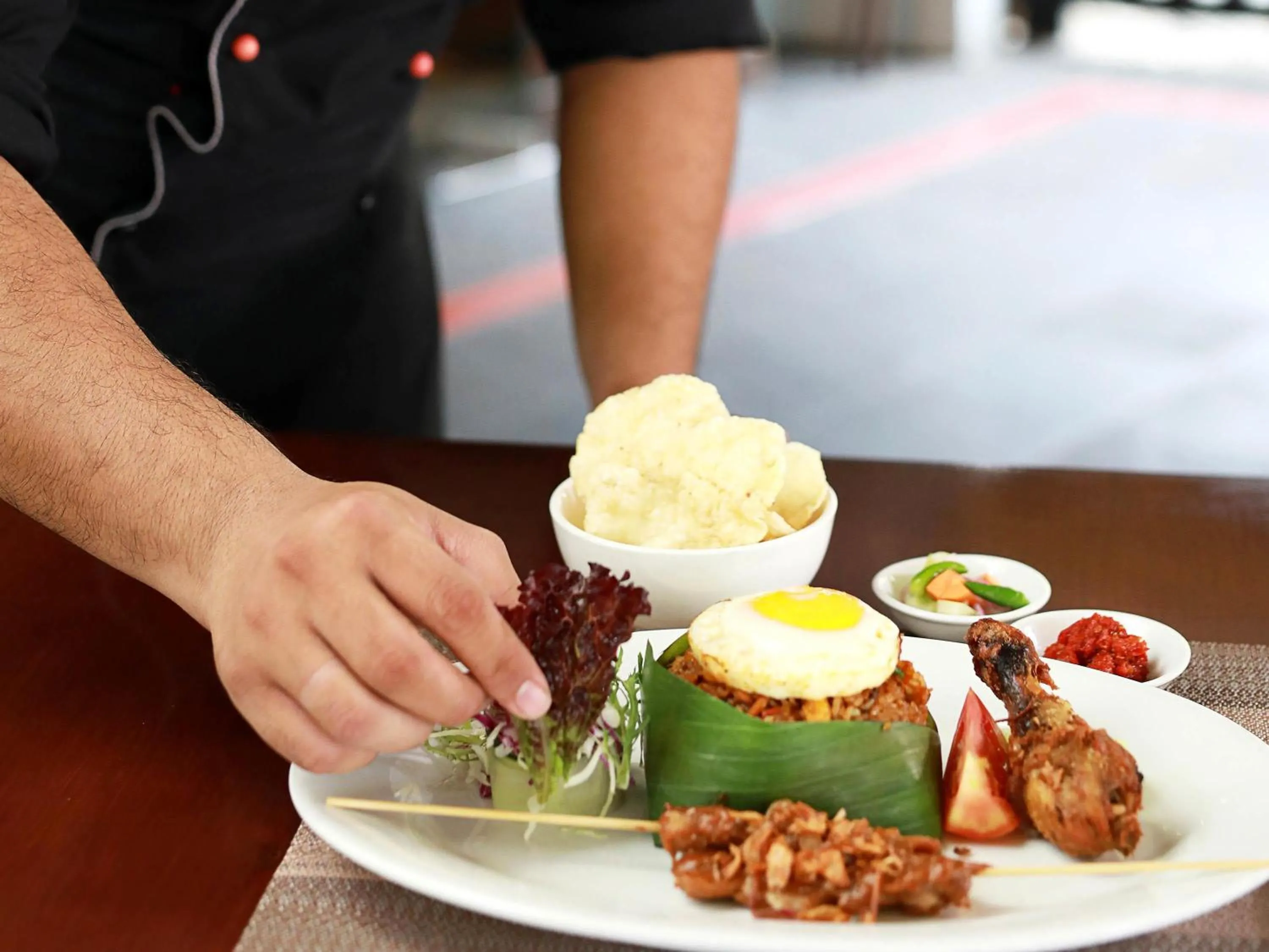 Restaurant/places to eat in Mercure Convention Center Ancol