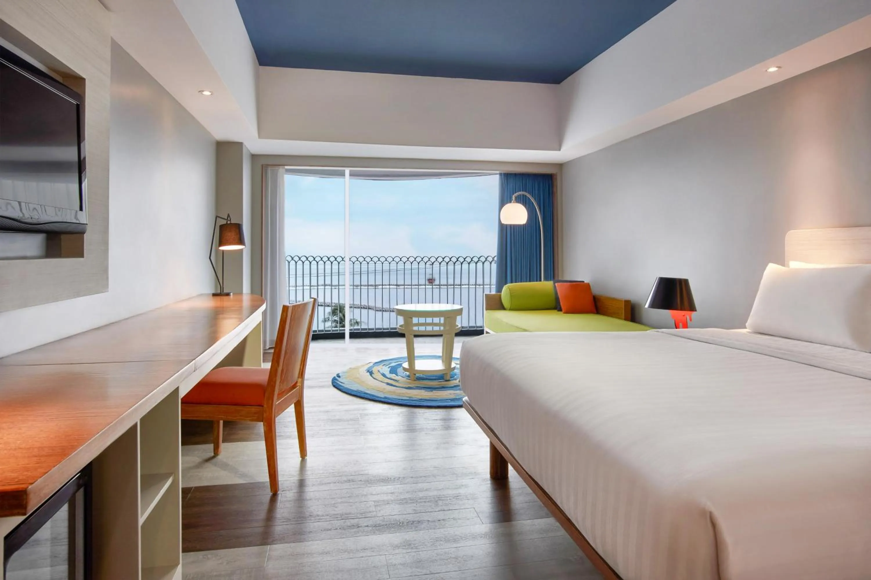 Bedroom, Bed in Mercure Convention Center Ancol