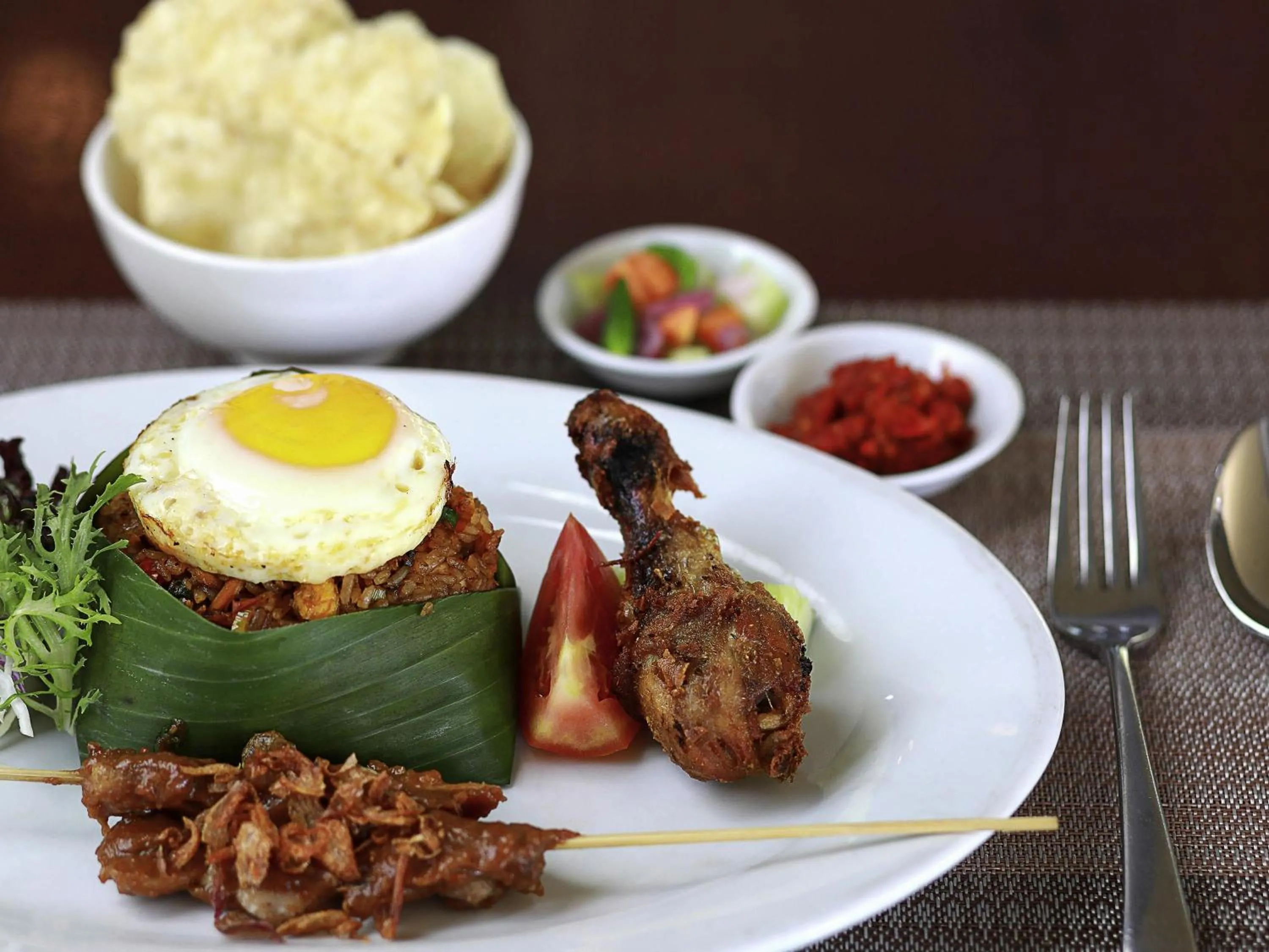 Restaurant/places to eat in Mercure Convention Center Ancol