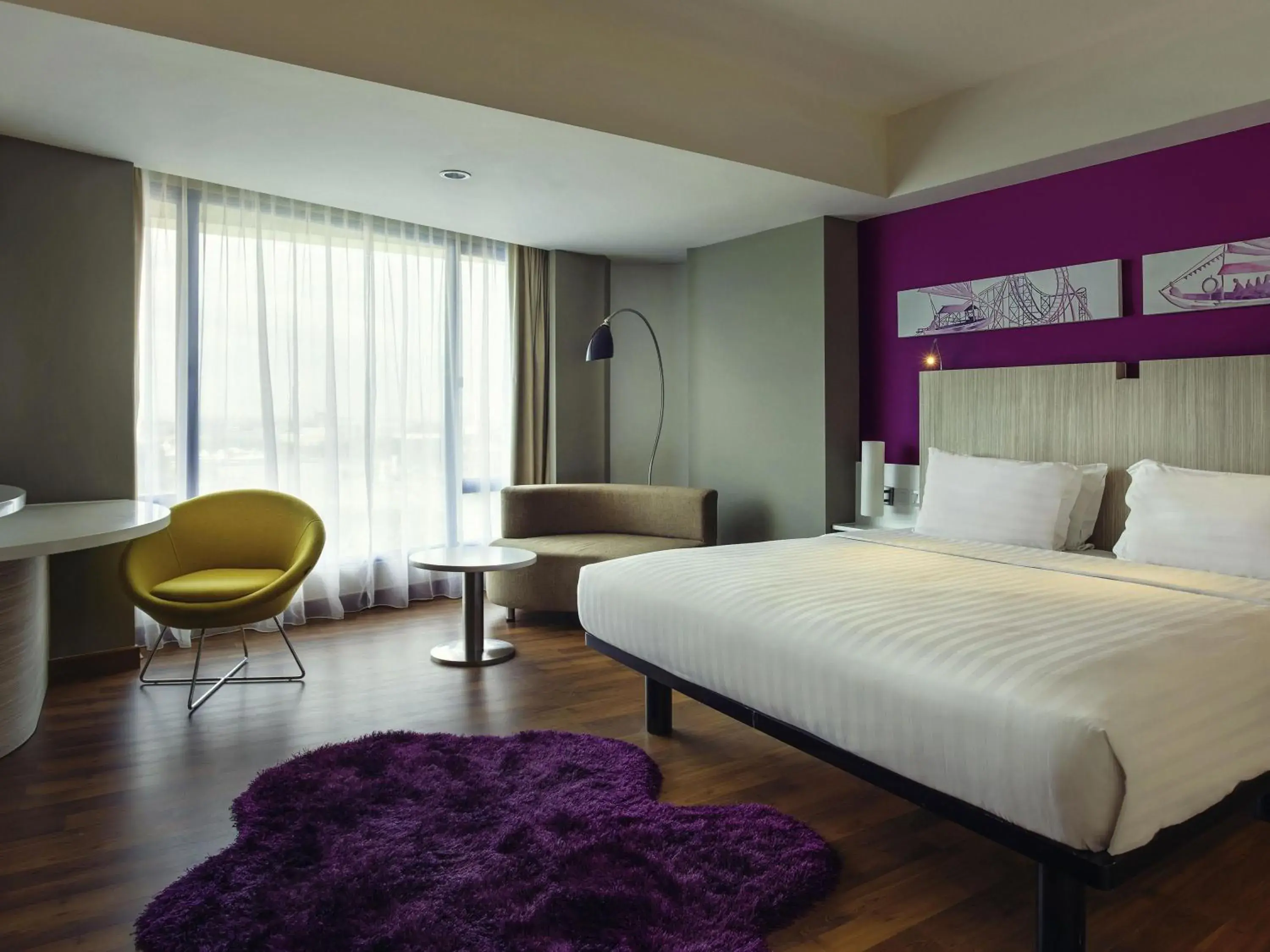 Grand Deluxe King Room in Mercure Convention Center Ancol Grand Deluxe King Room in Mercure Convention Center Ancol