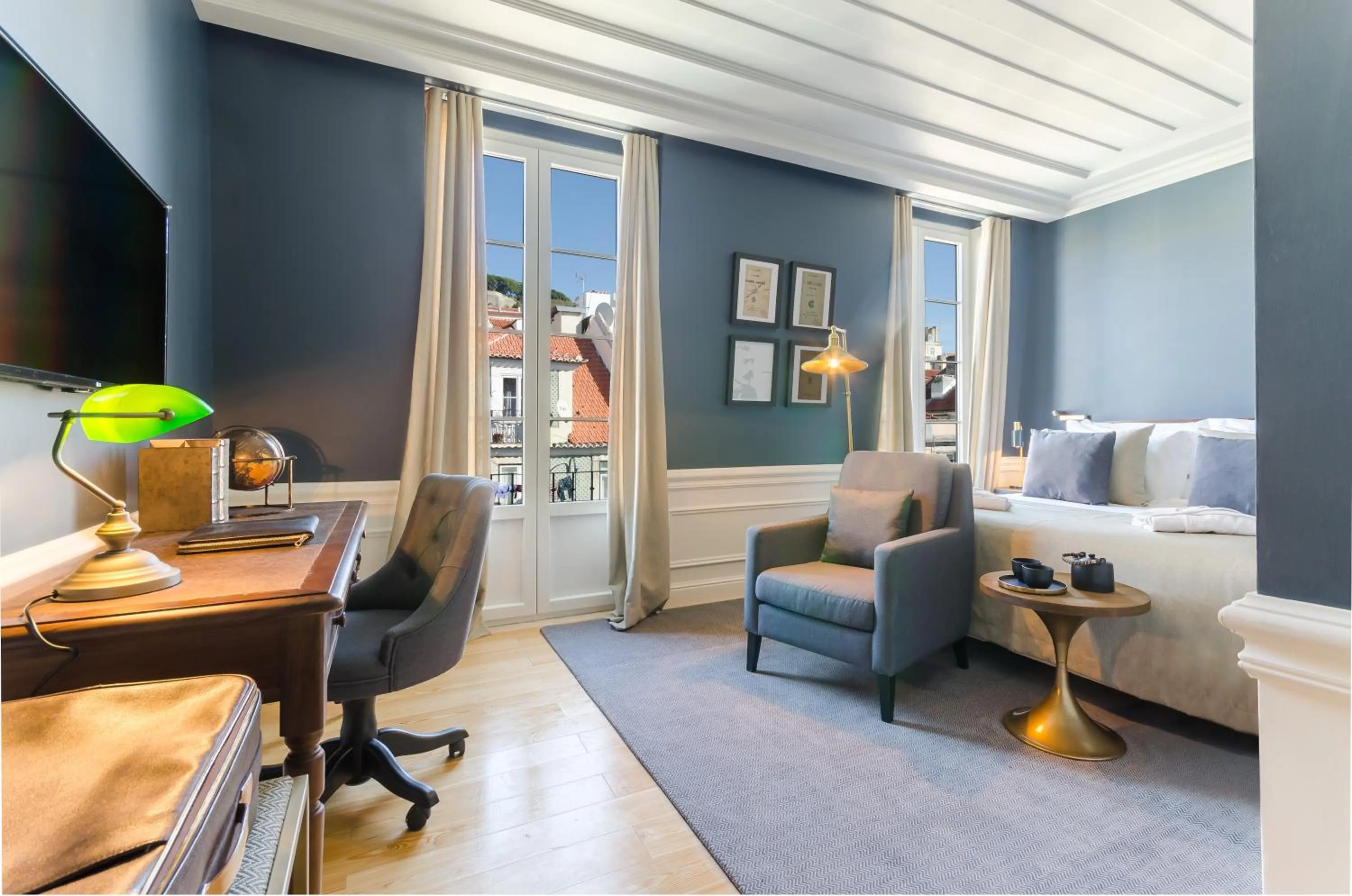 TV and multimedia in Hotel da Baixa