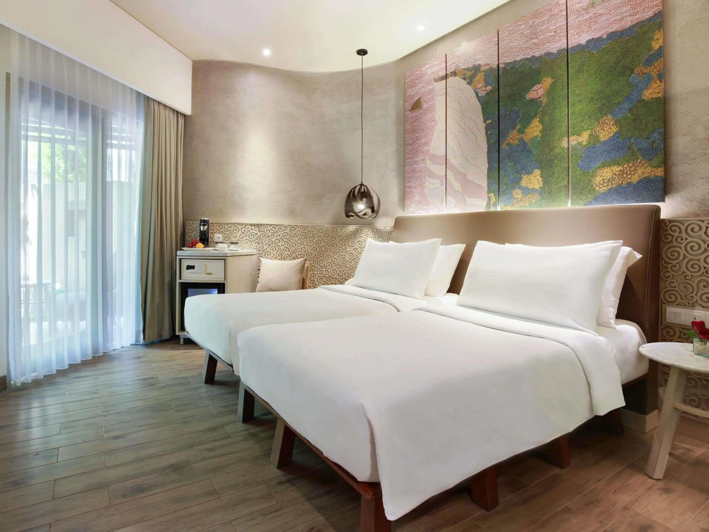 Bedroom, Bed in Mercure Kuta Bali