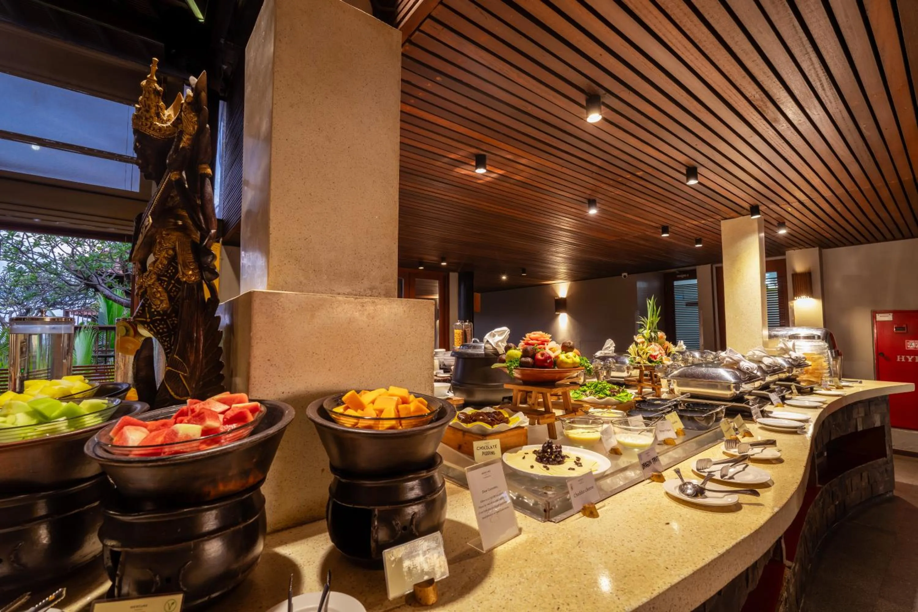 Food and drinks in Mercure Kuta Bali